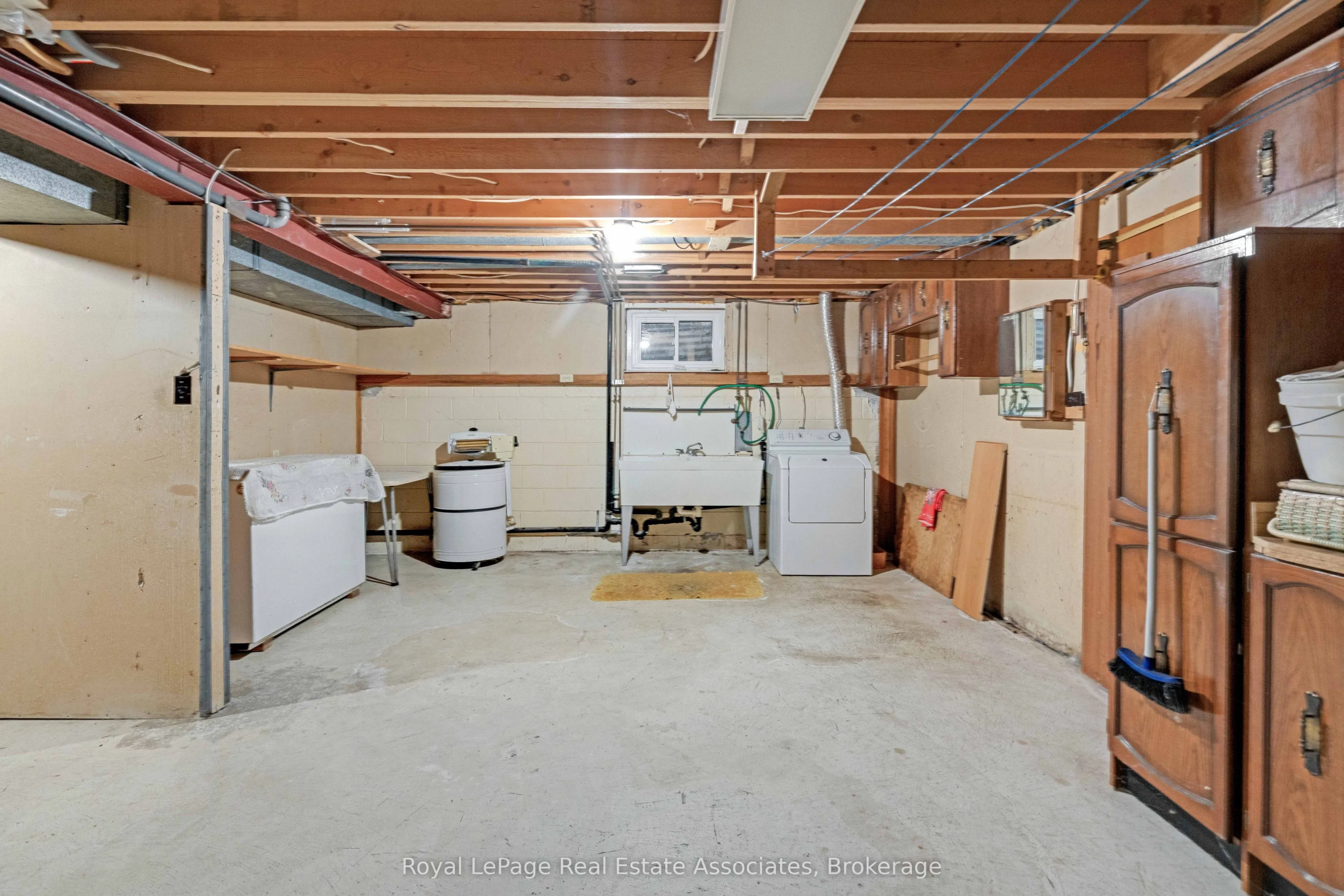 2535 Privet Crescent