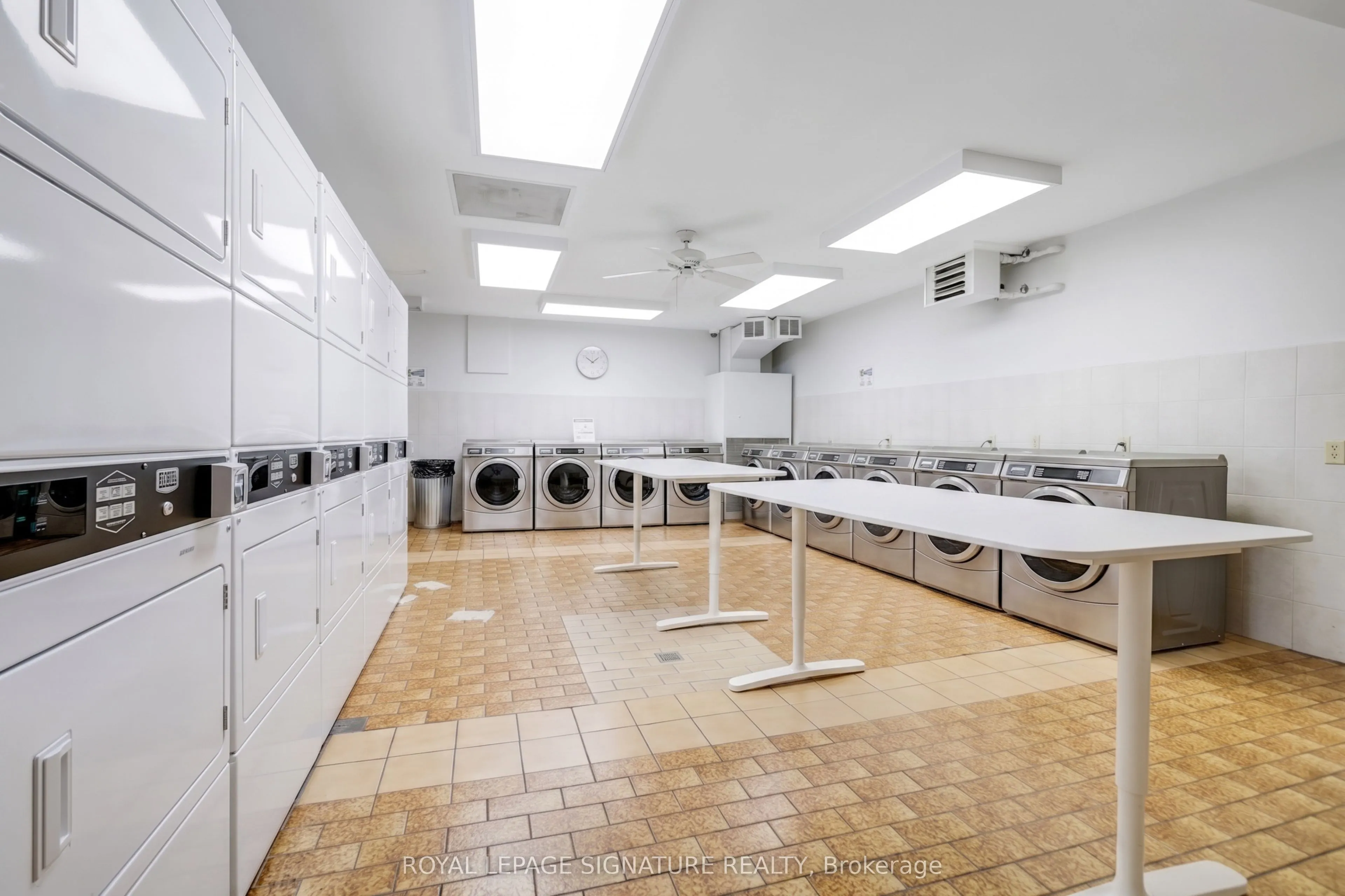 3390 Weston Road #2304