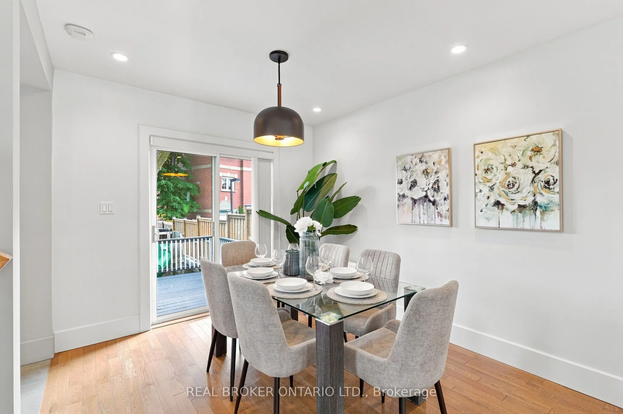 671 Scarlett Road