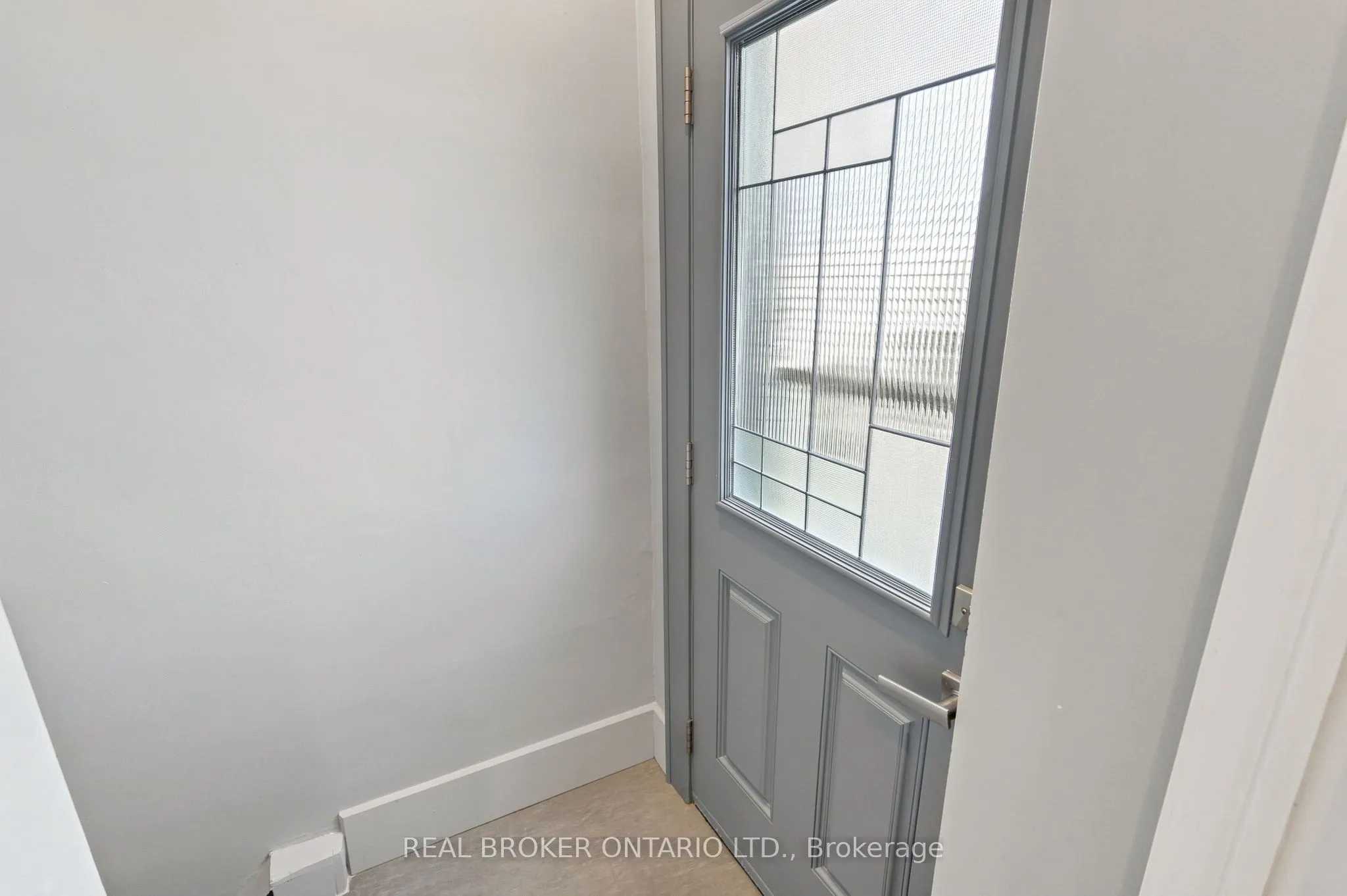 671 Scarlett Road