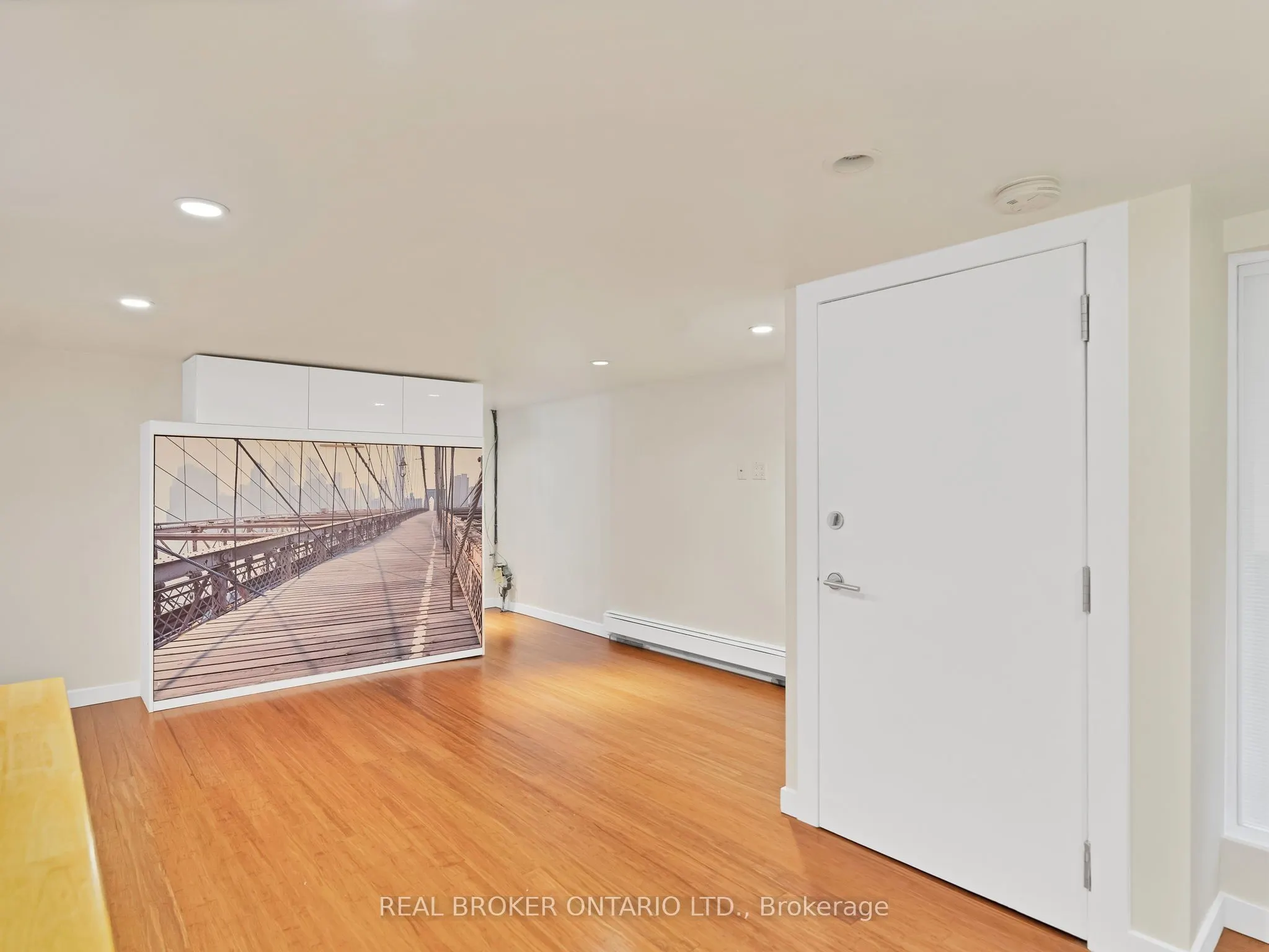 671 Scarlett Road