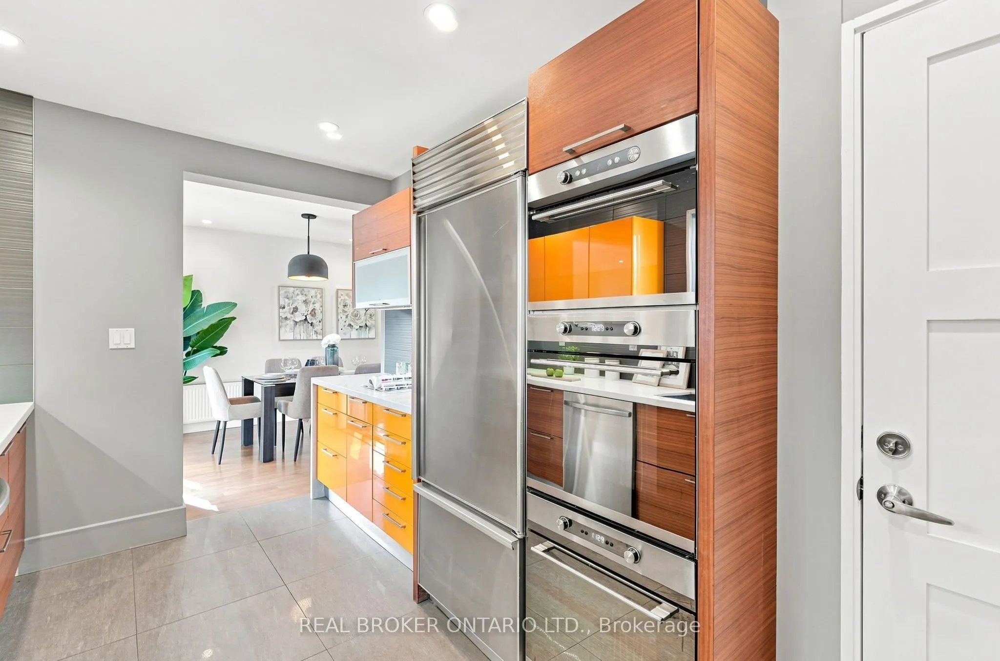 671 Scarlett Road