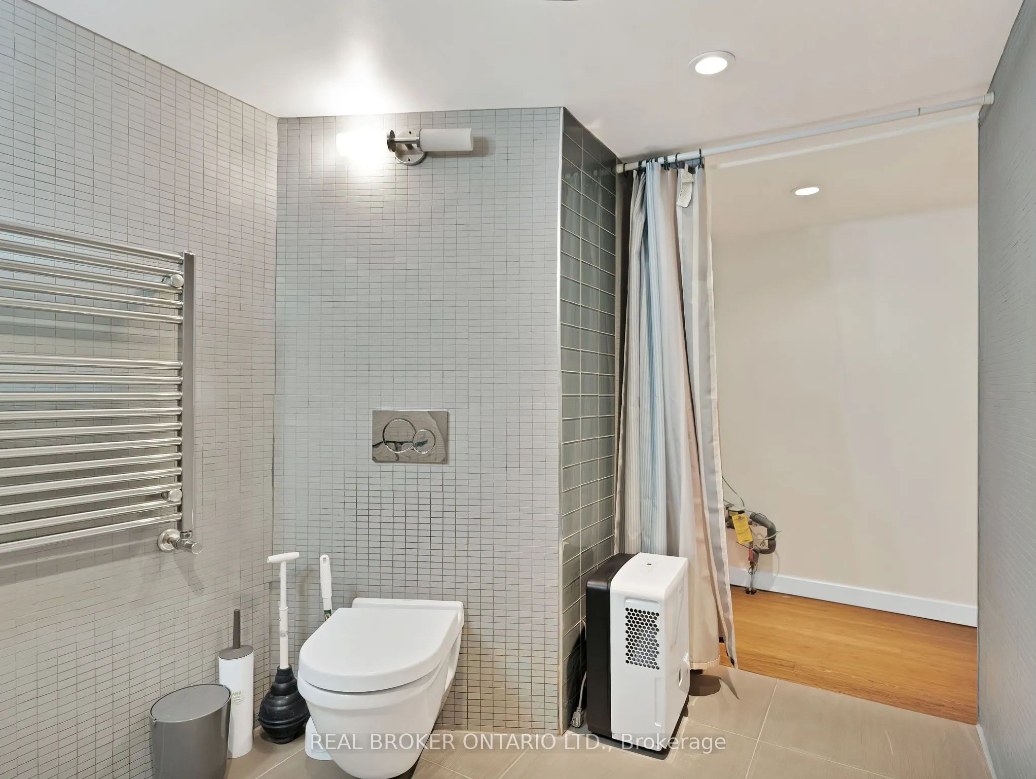 671 Scarlett Road