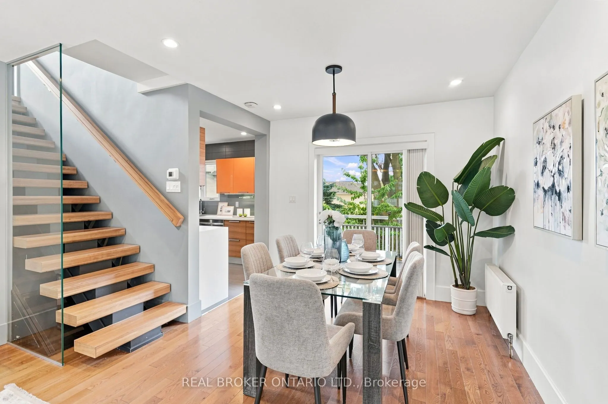 671 Scarlett Road