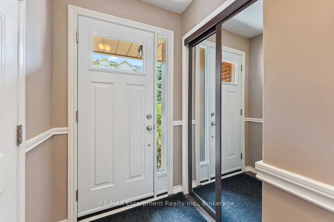 1500 Reeves Gate #1