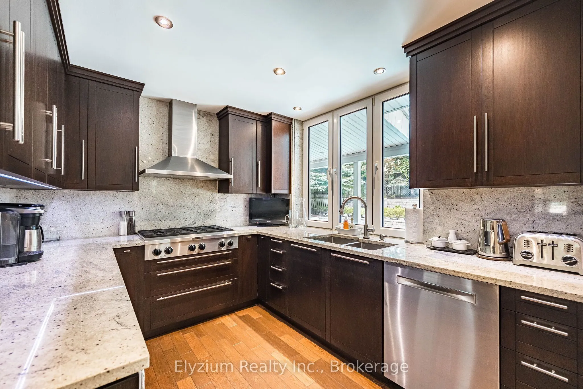 1566 Myron Drive