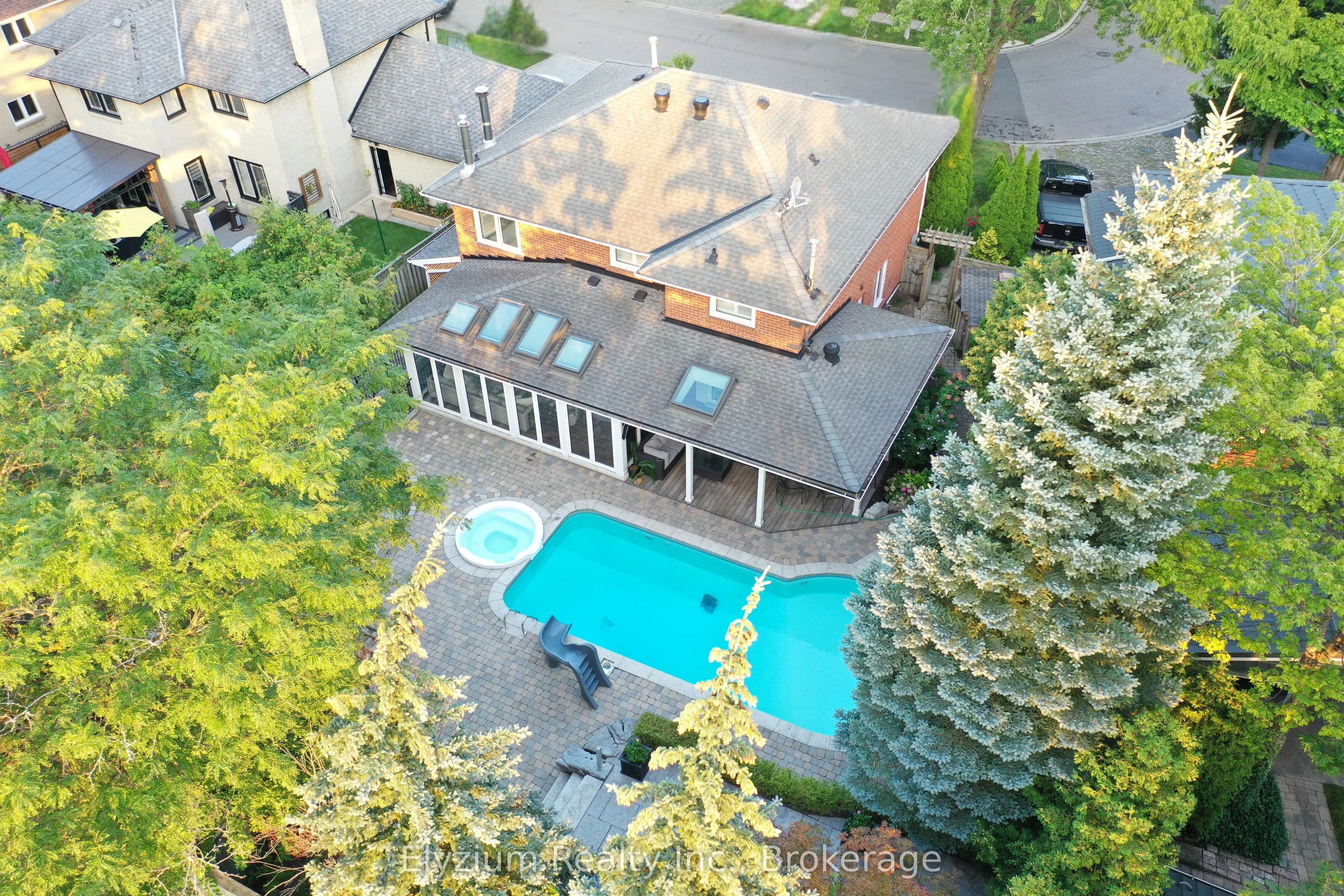 1566 Myron Drive