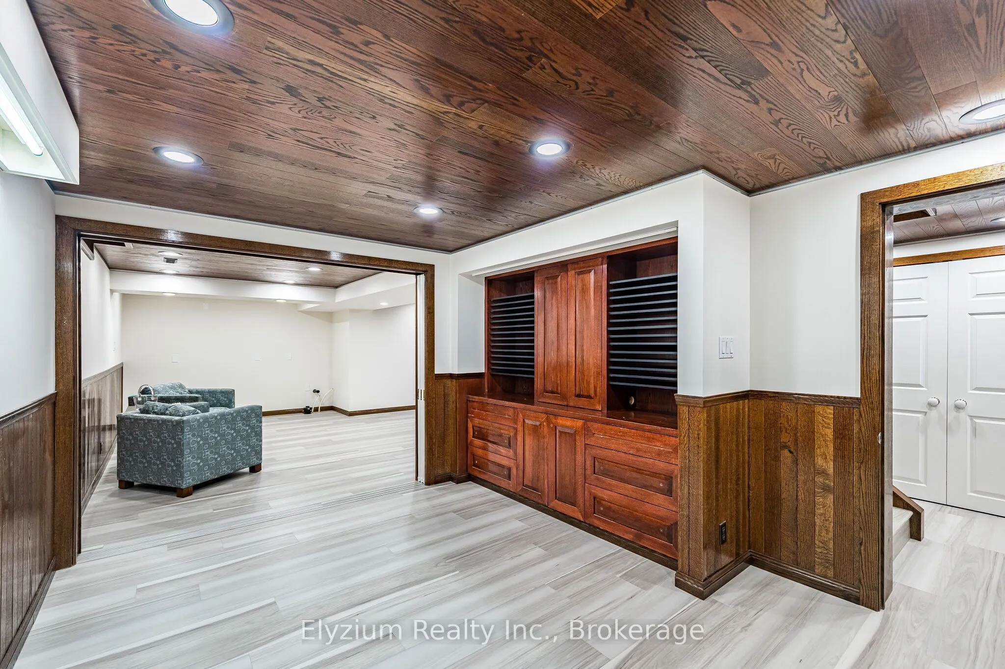 1566 Myron Drive