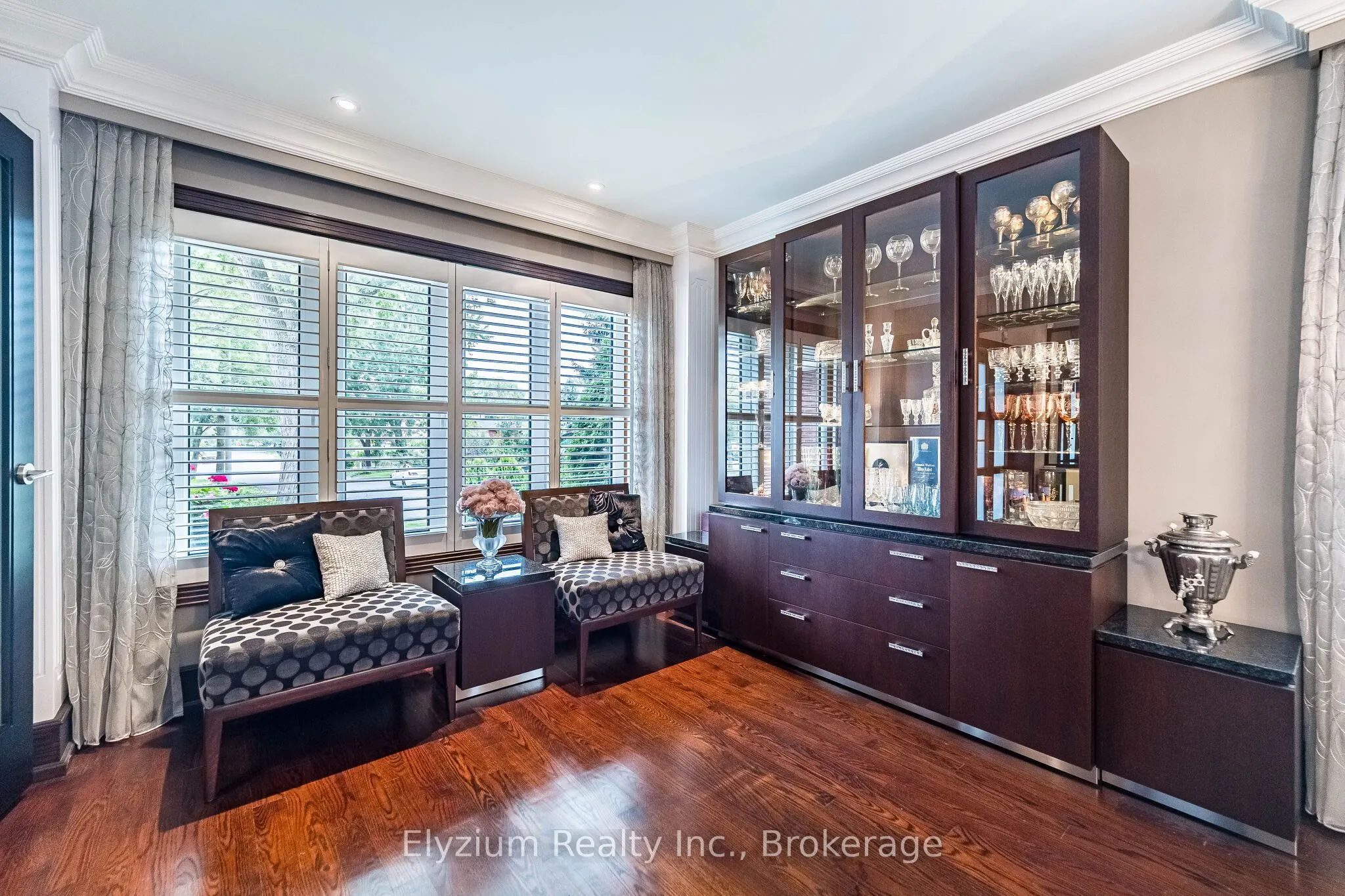 1566 Myron Drive