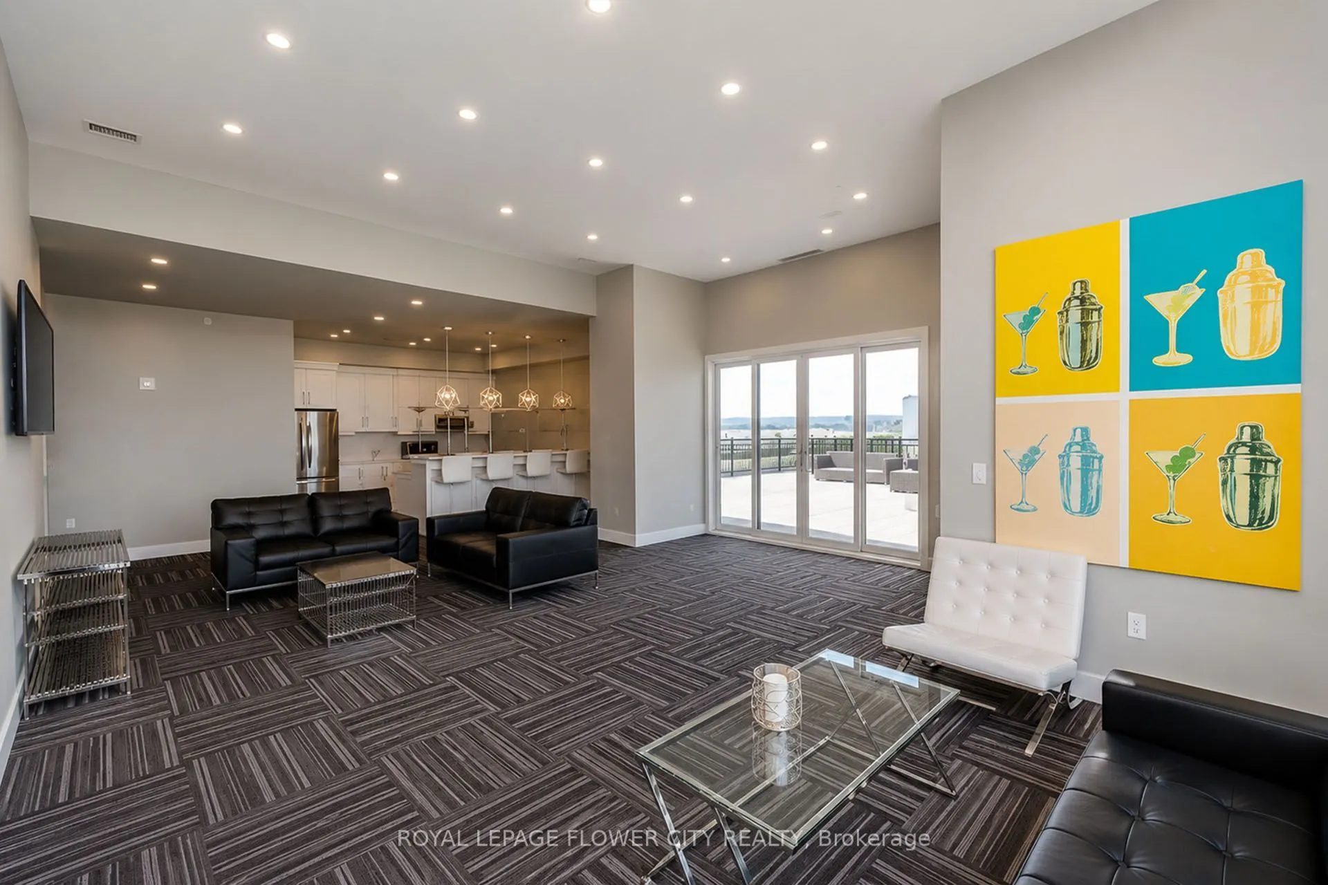 630 Sauve Street #404