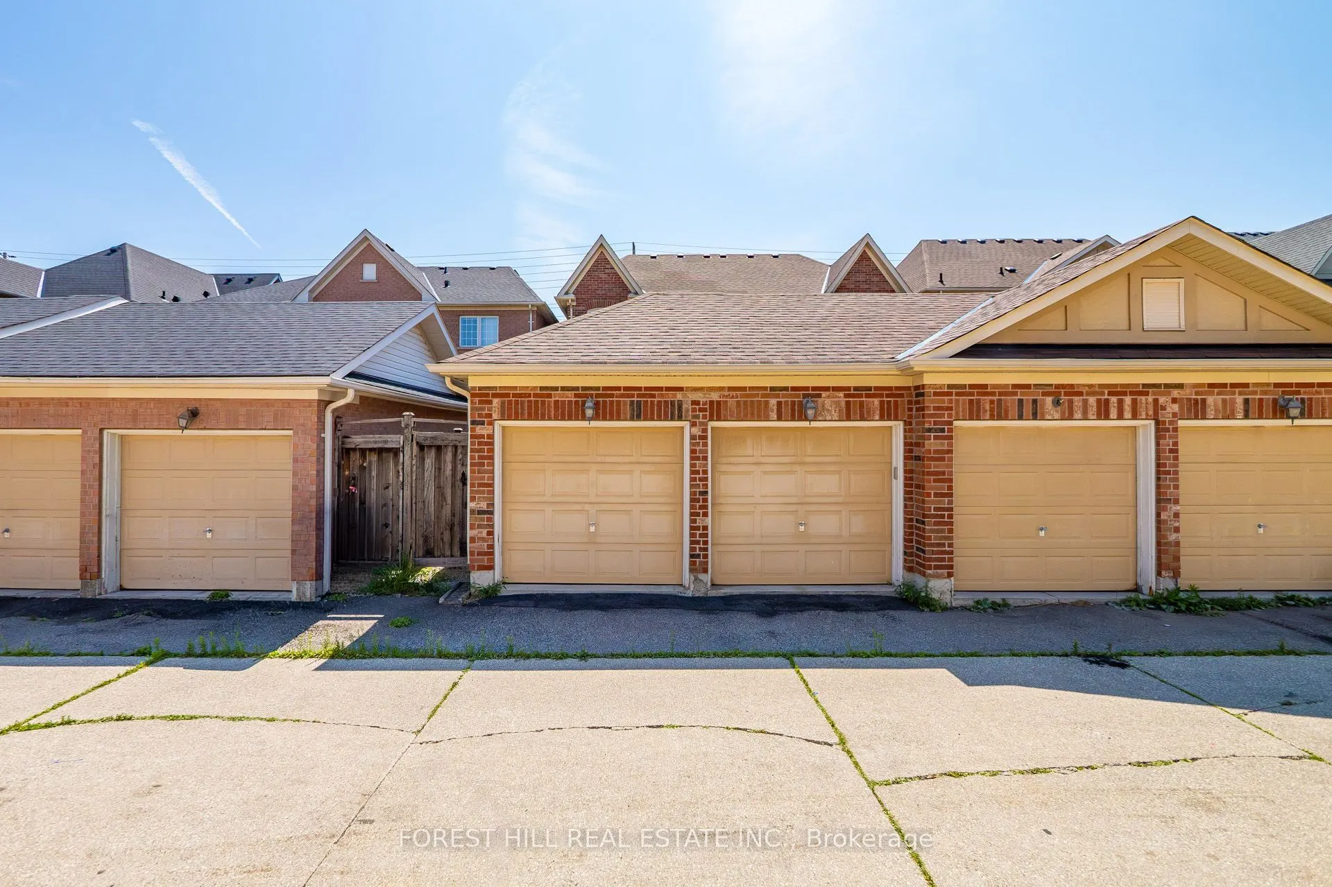 3549 Eglinton Avenue W