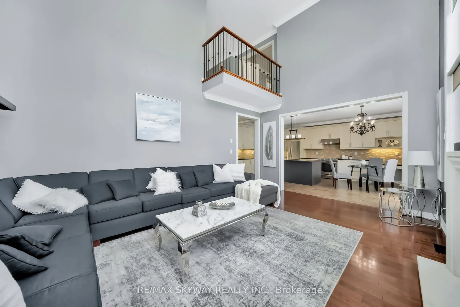 51 Learmont Avenue