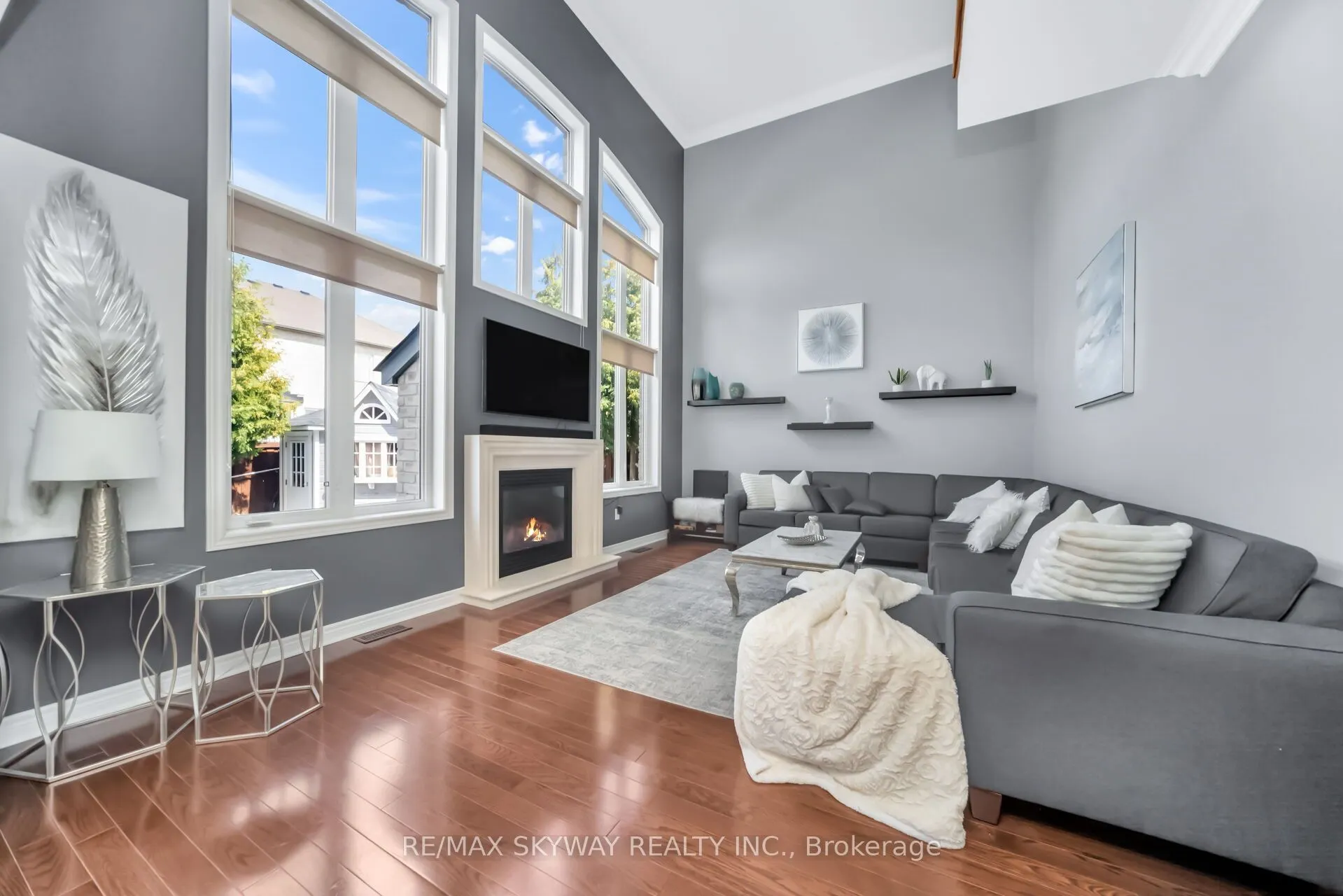 51 Learmont Avenue