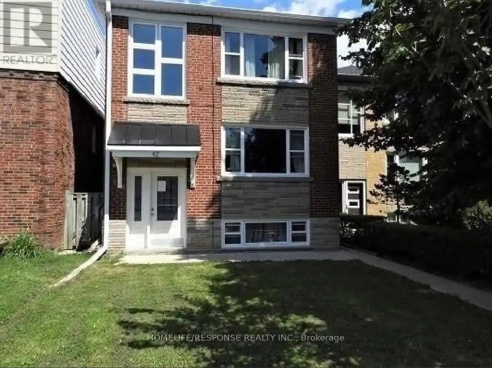 42 EMERALD Crescent #1