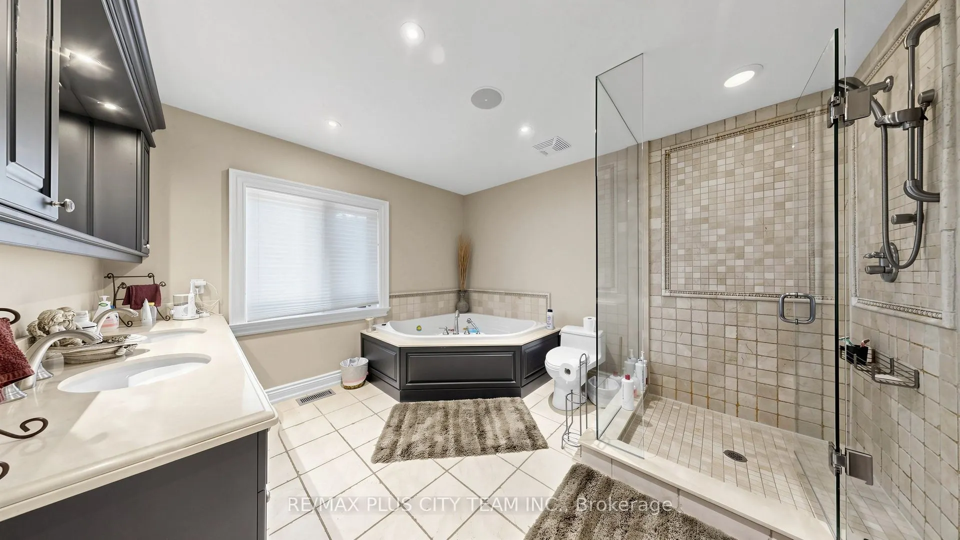 50 Bonnyview Drive