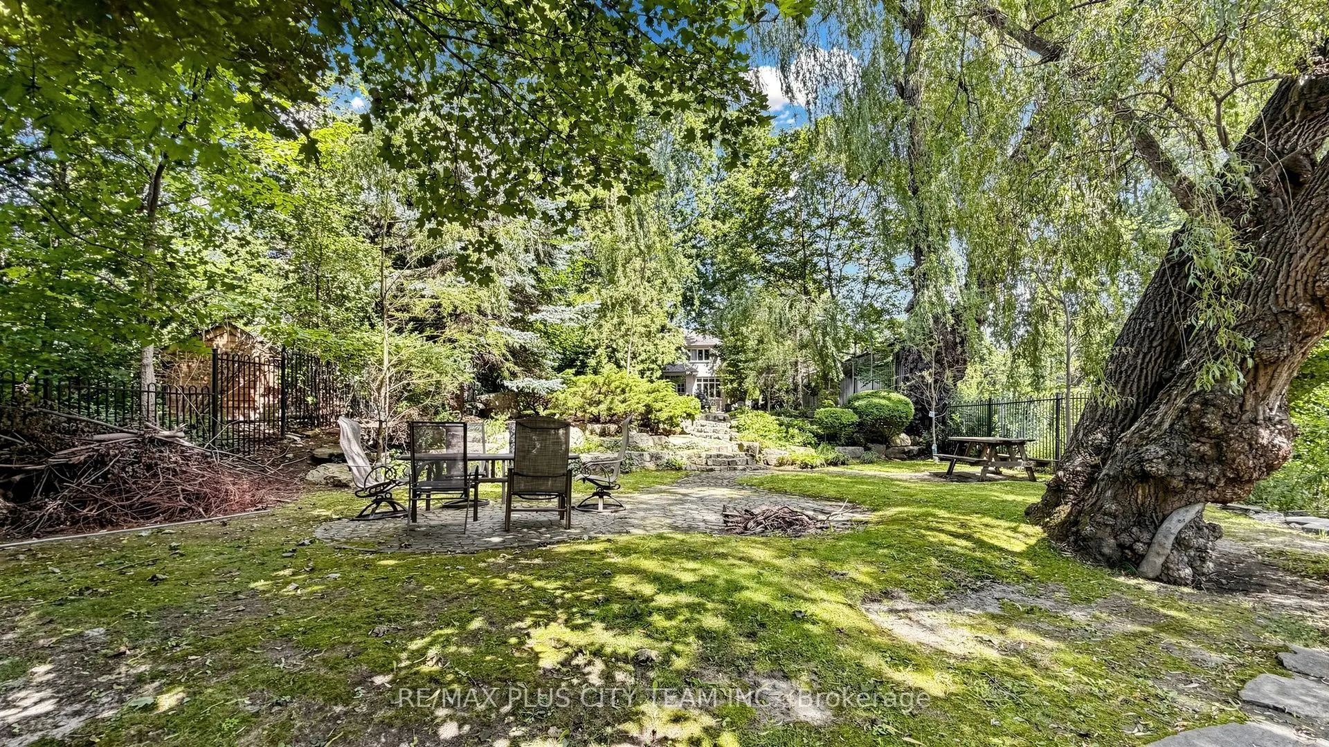 50 Bonnyview Drive