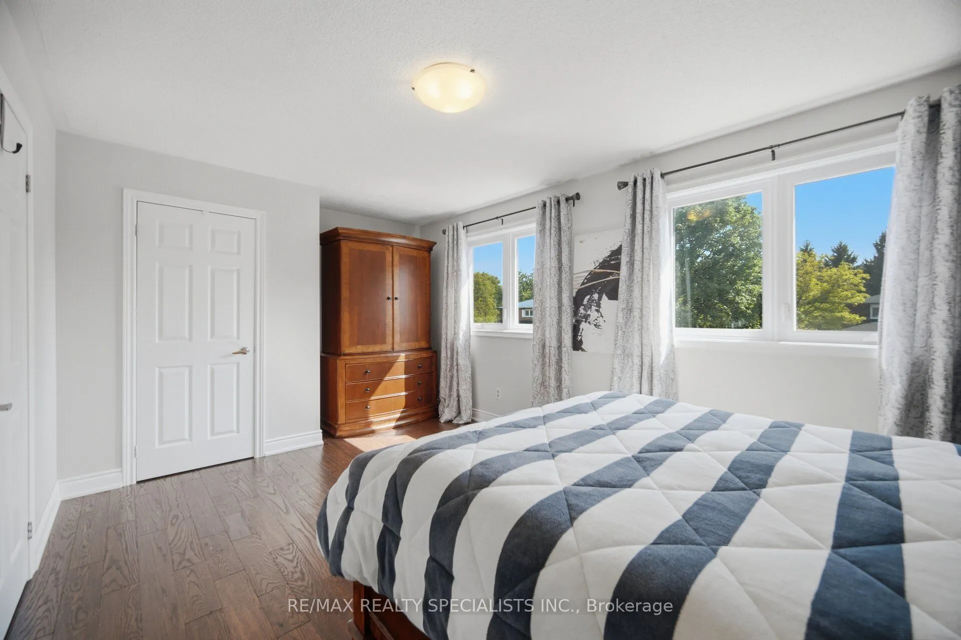 1106 Highgate Place