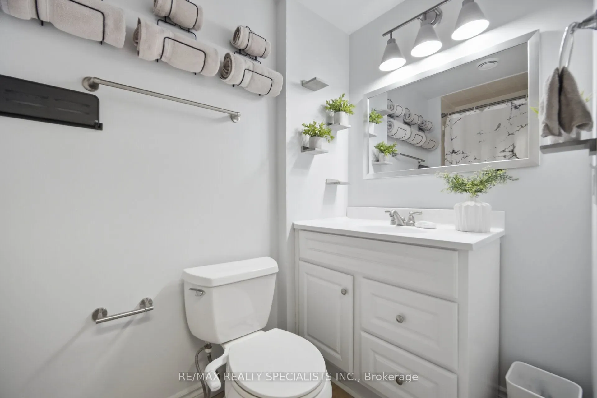 1106 Highgate Place