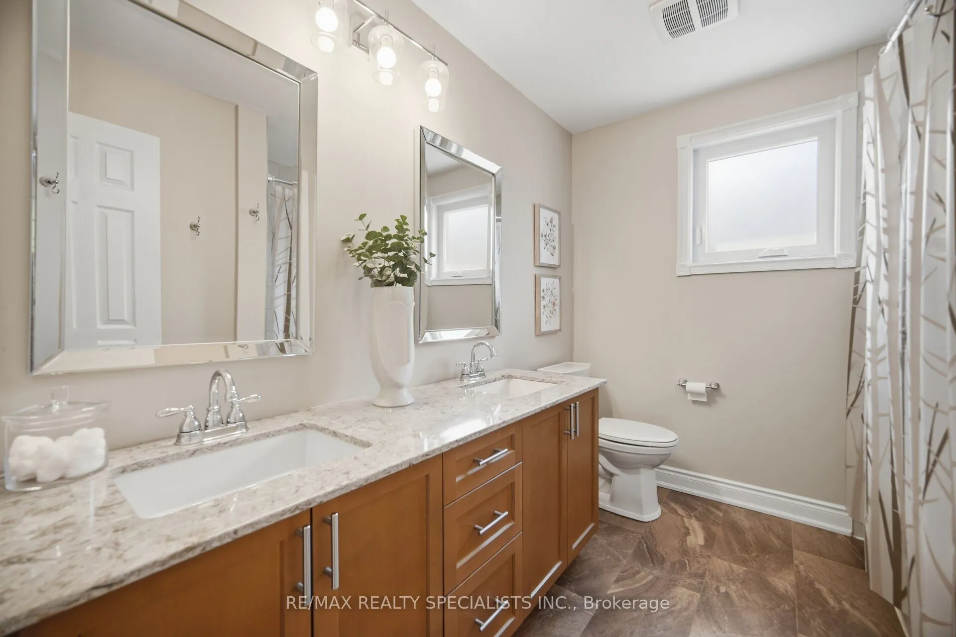 1106 Highgate Place