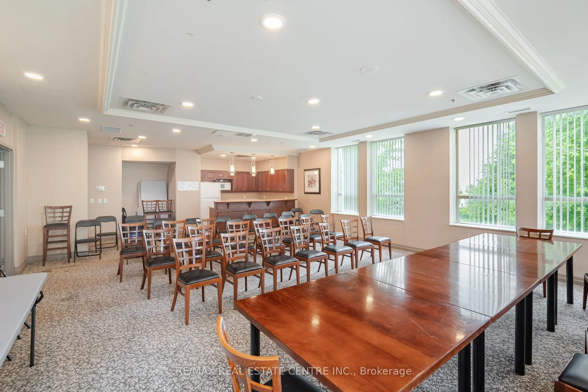 4879 Kimbermount Avenue #1509