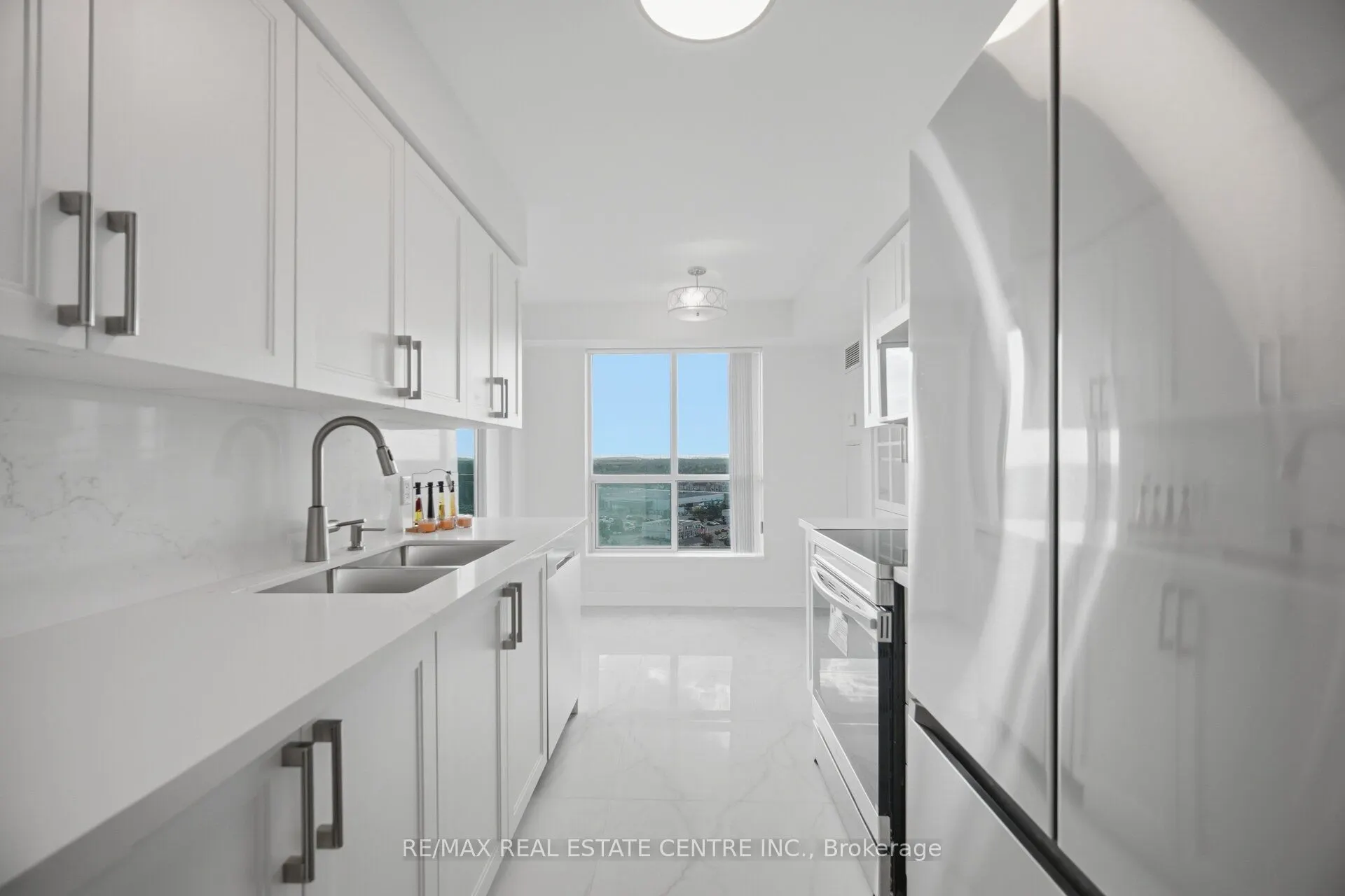 4879 Kimbermount Avenue #1509