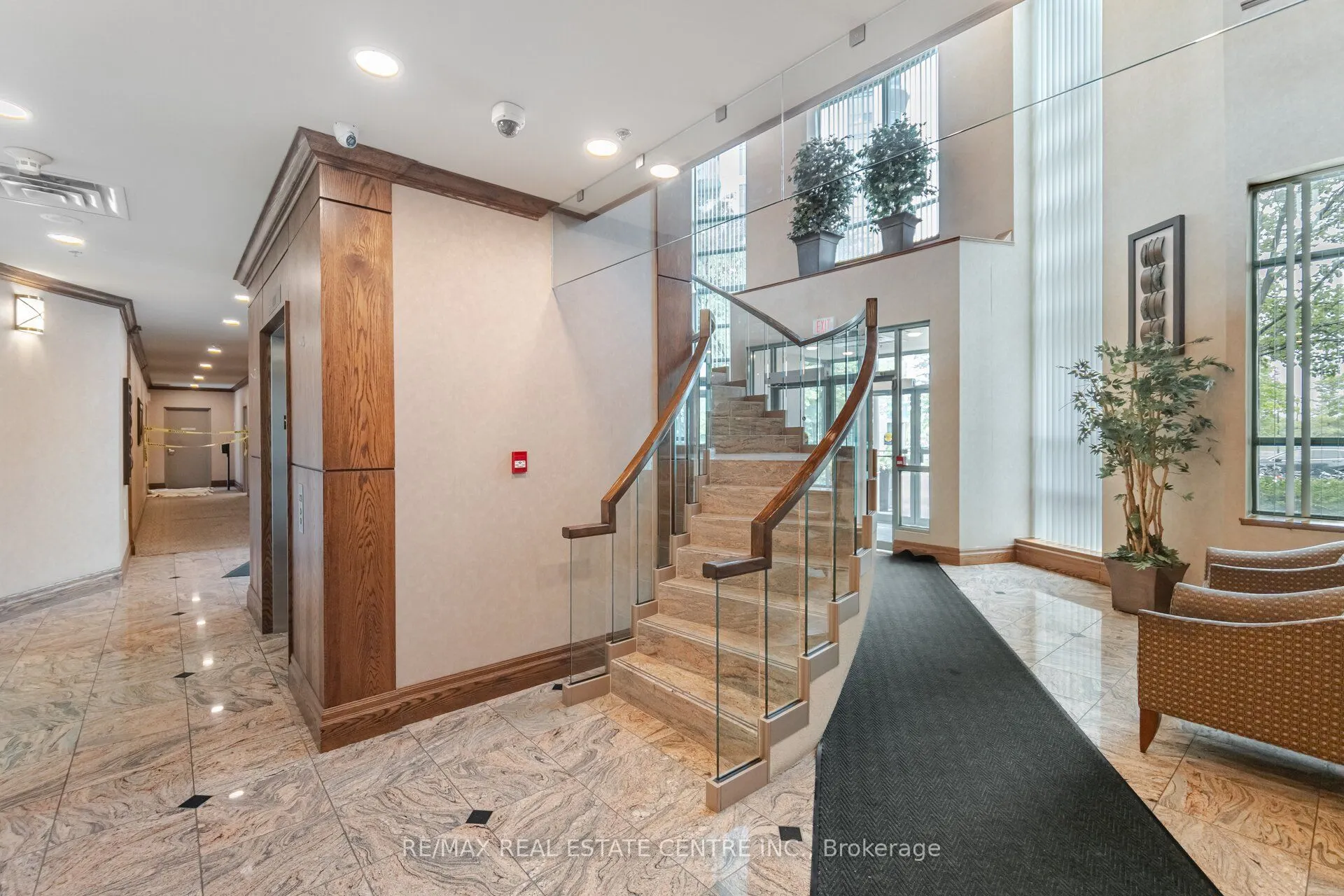 4879 Kimbermount Avenue #1509