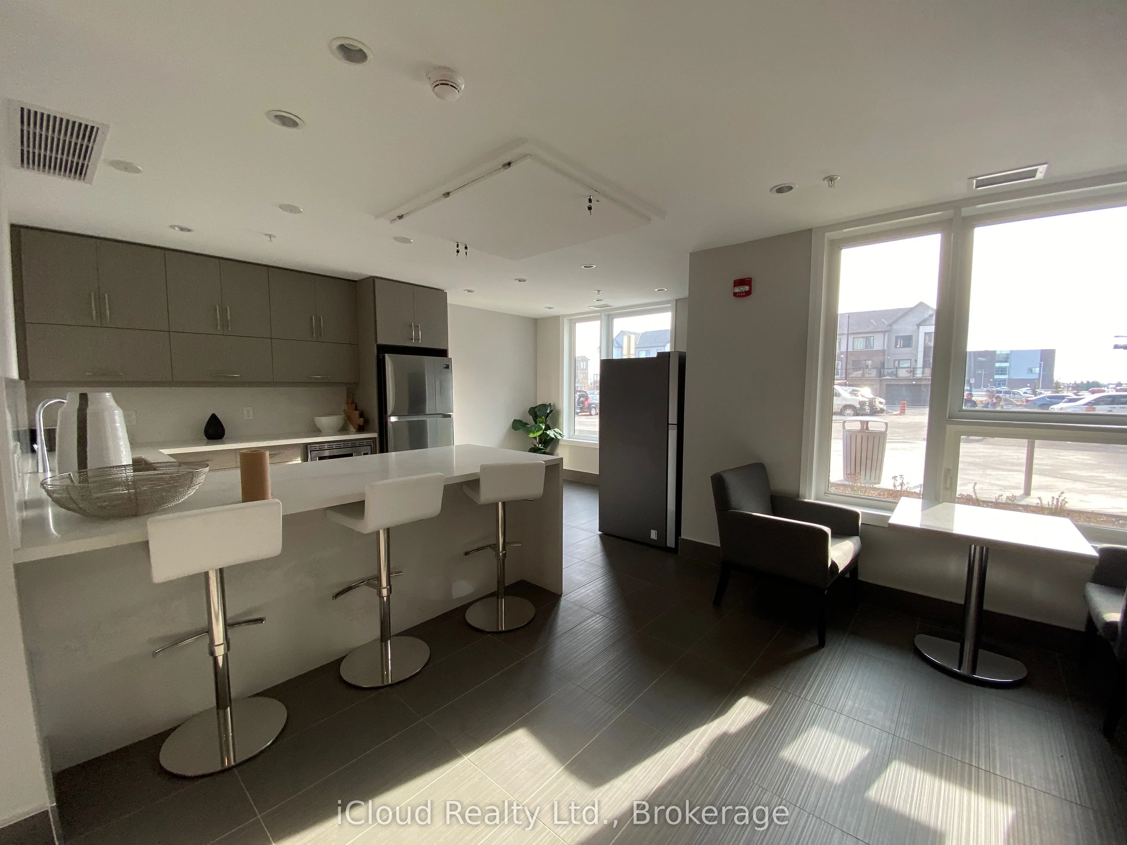 1105 Leger Way #625