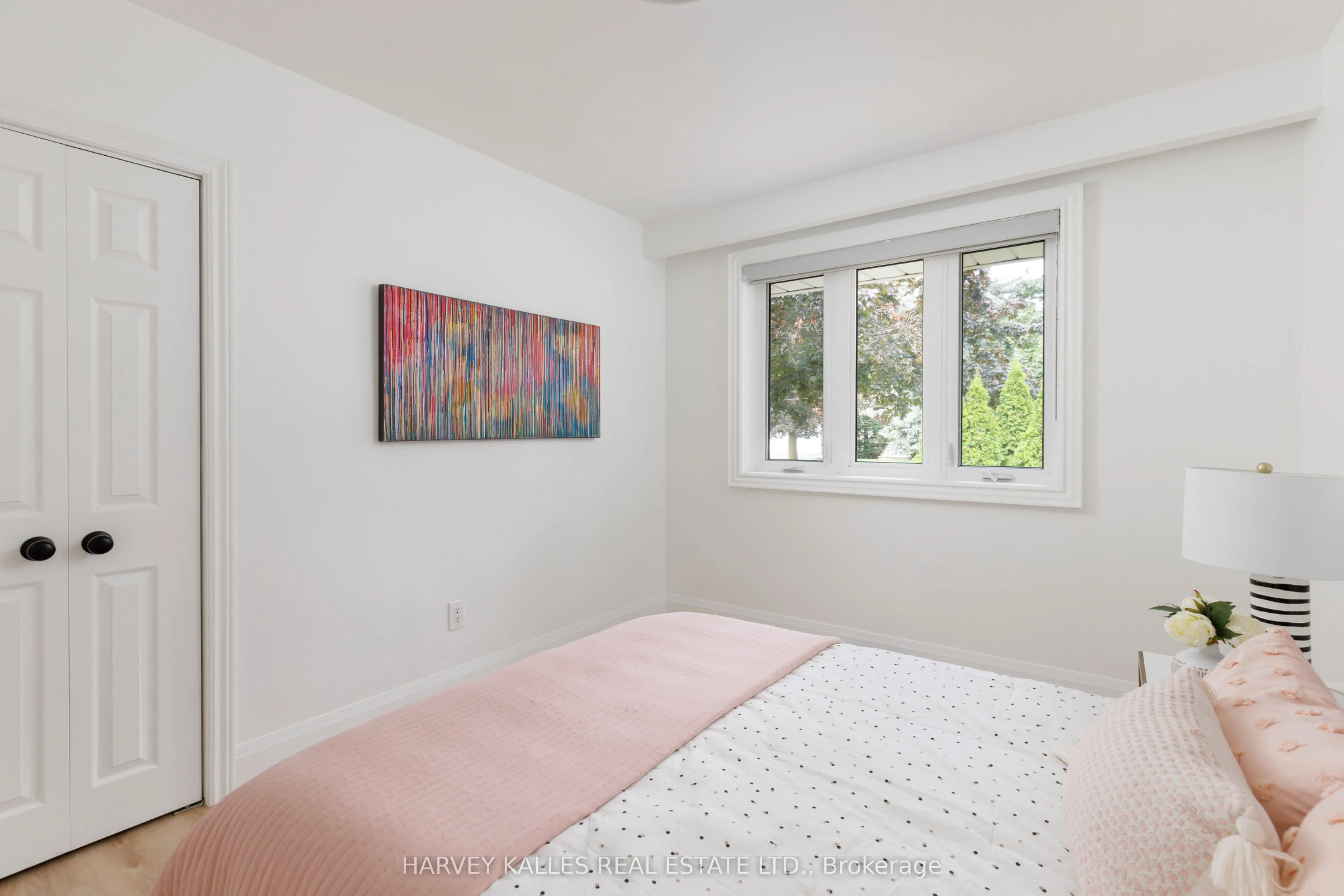 215 Edenbridge Drive