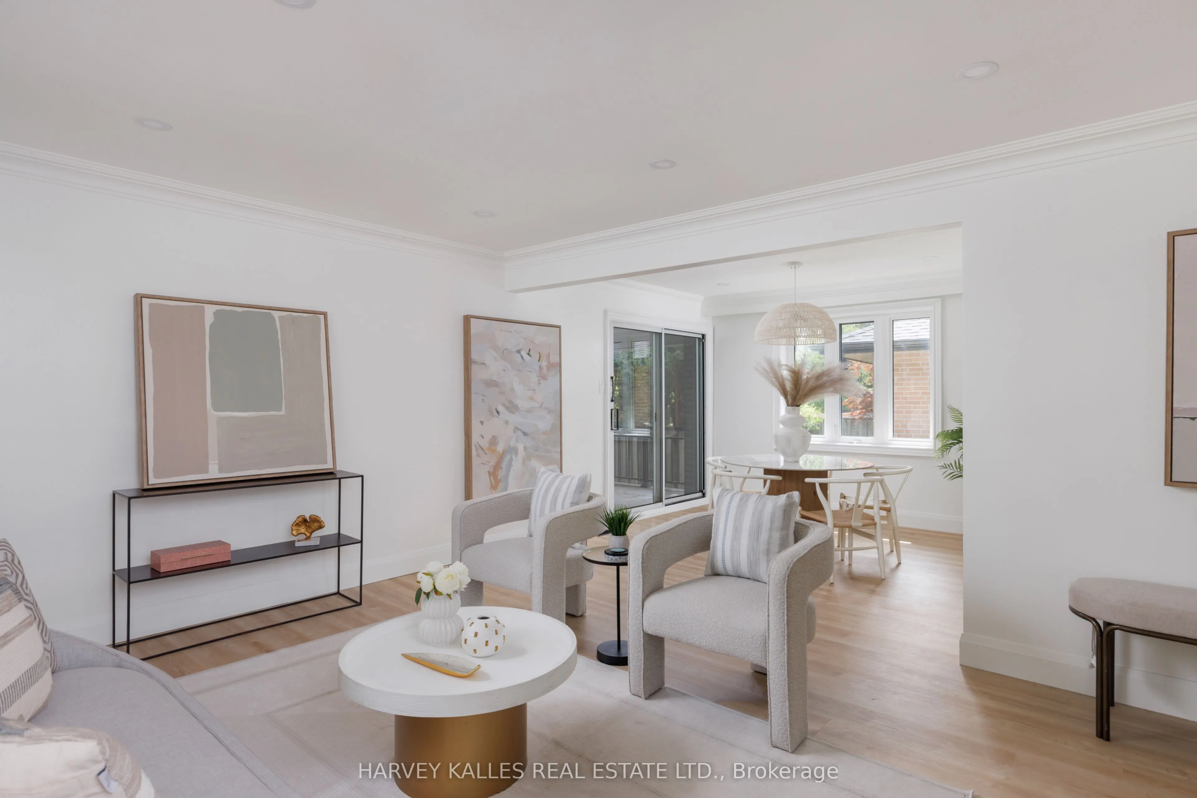215 Edenbridge Drive