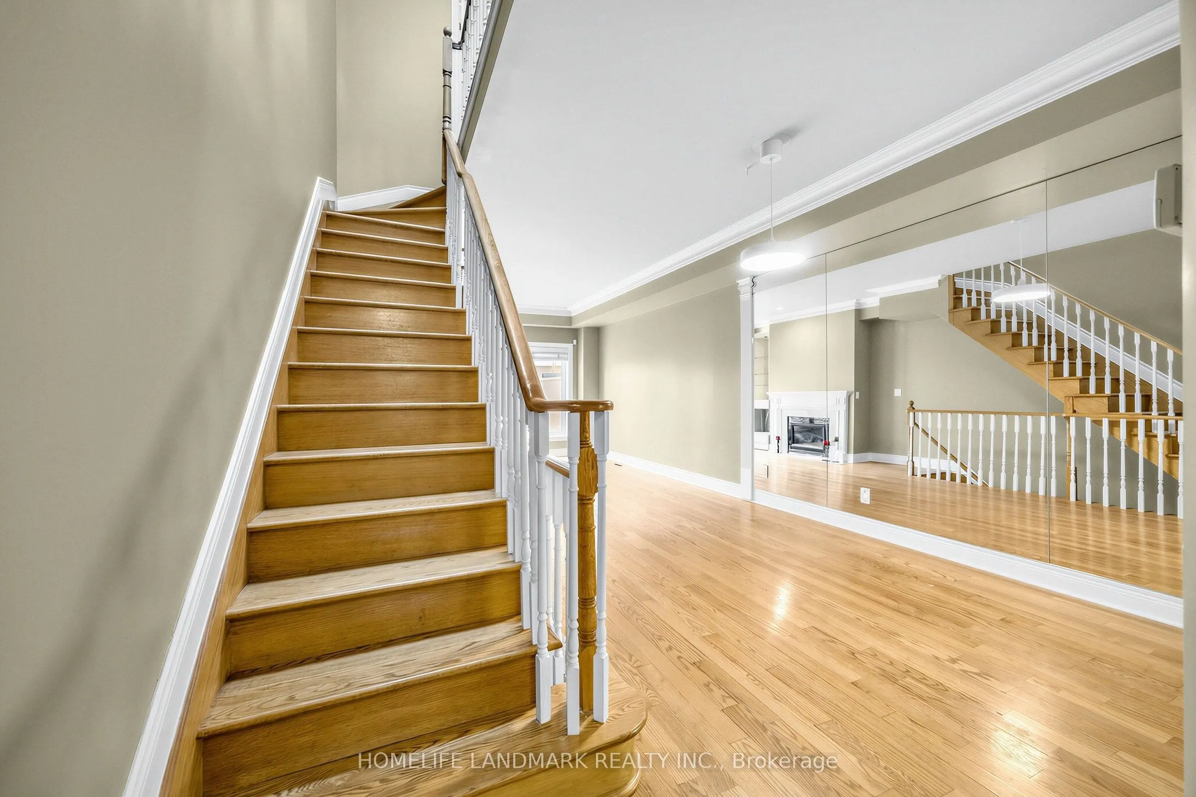 2283 Lake Shore Boulevard W #B