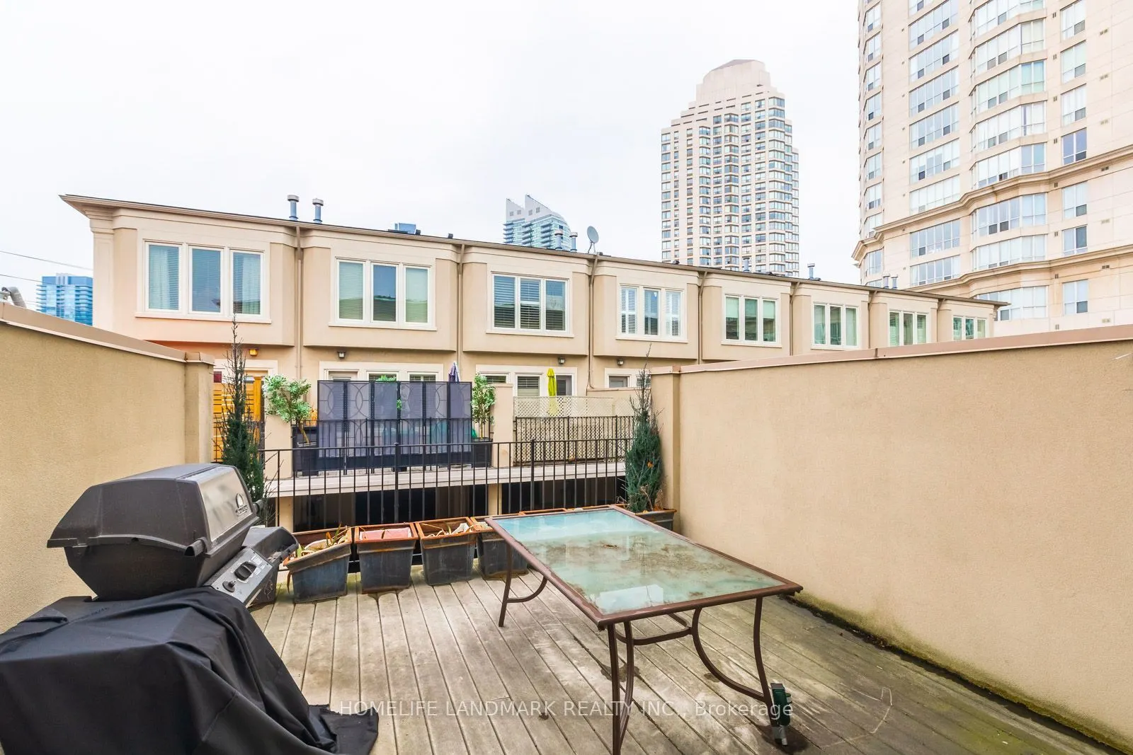 2283 Lake Shore Boulevard W #B