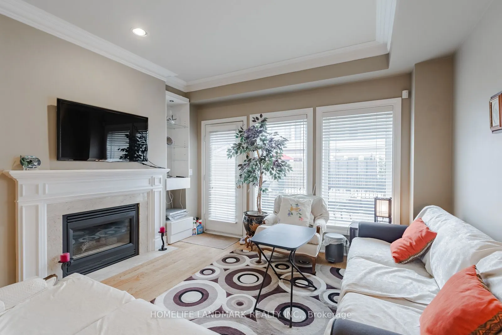 2283 Lake Shore Boulevard W #B