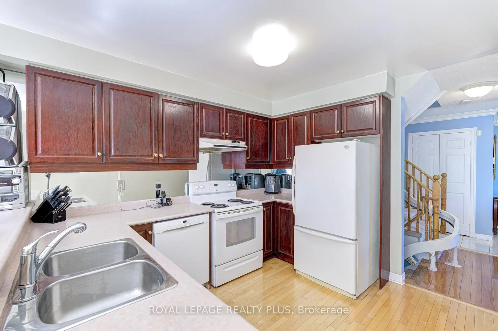 5658 Glen Erin Drive #1