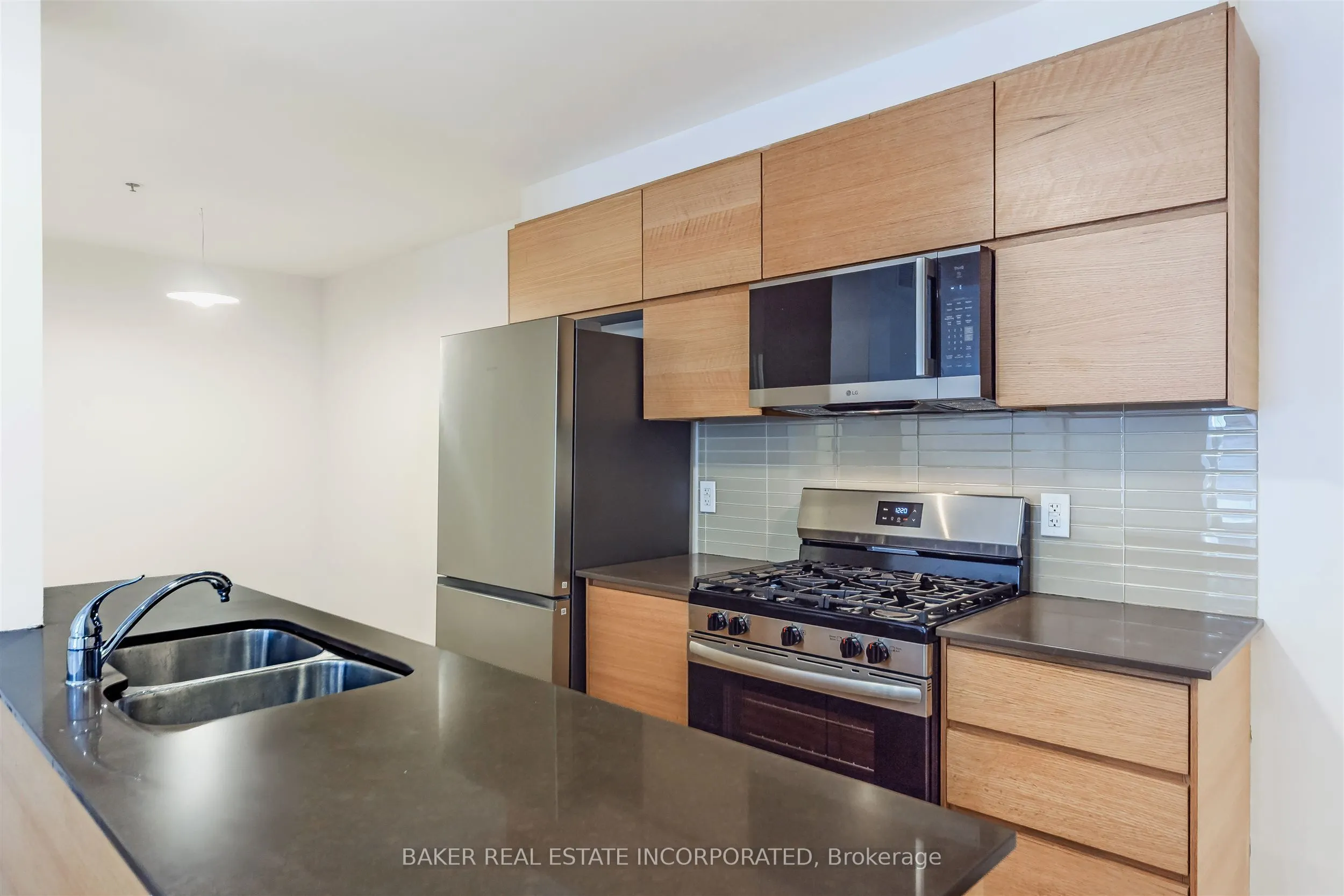152 Annette Street #107
