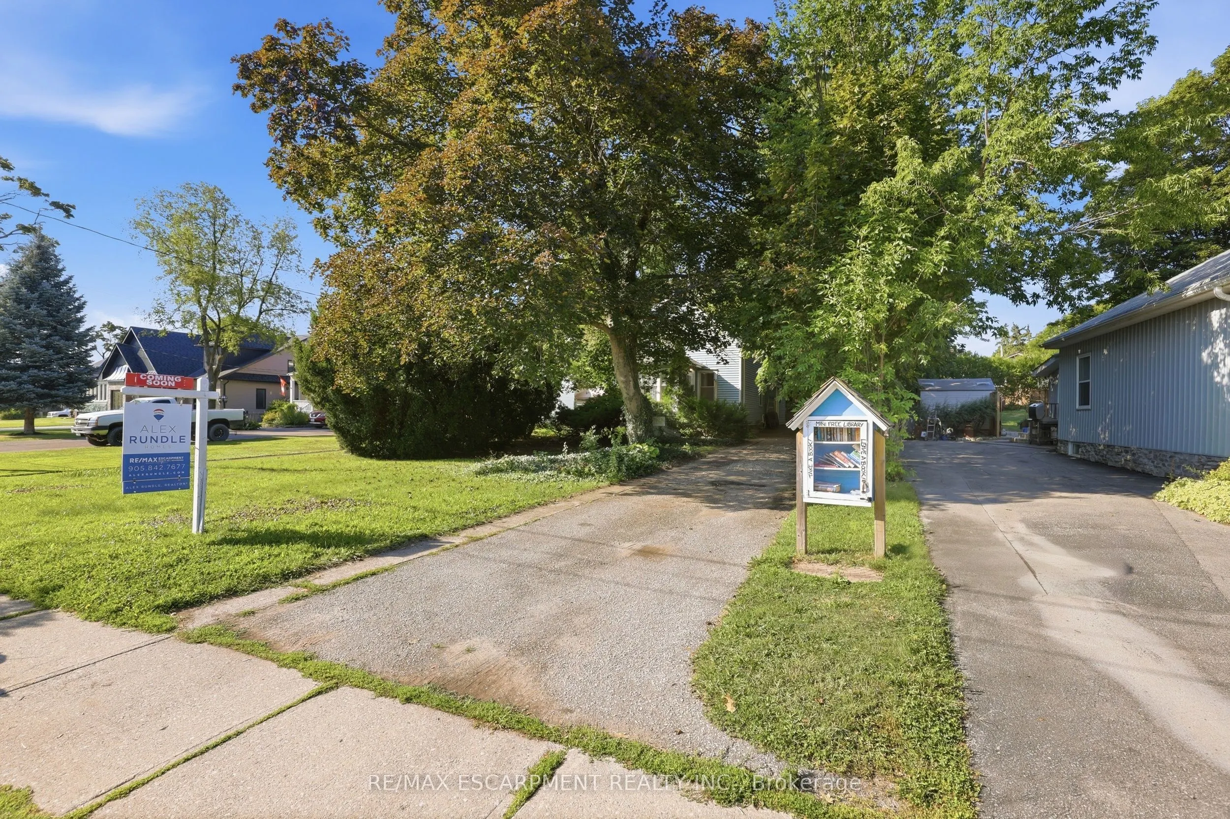 152 Commercial Street