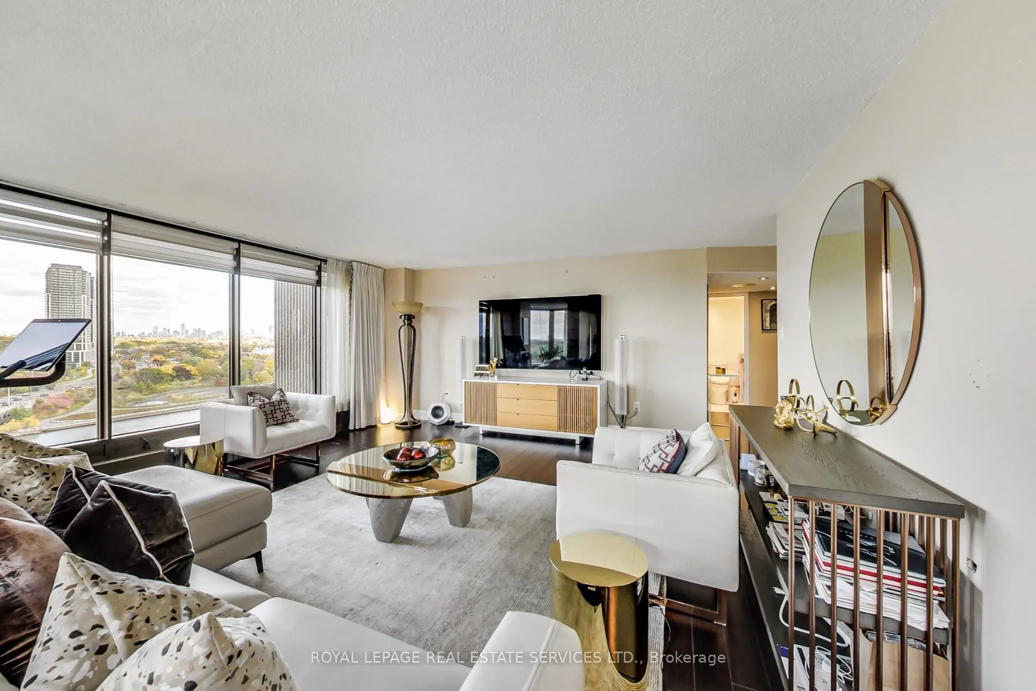 2045 Lake Shore Boulevard W #1110