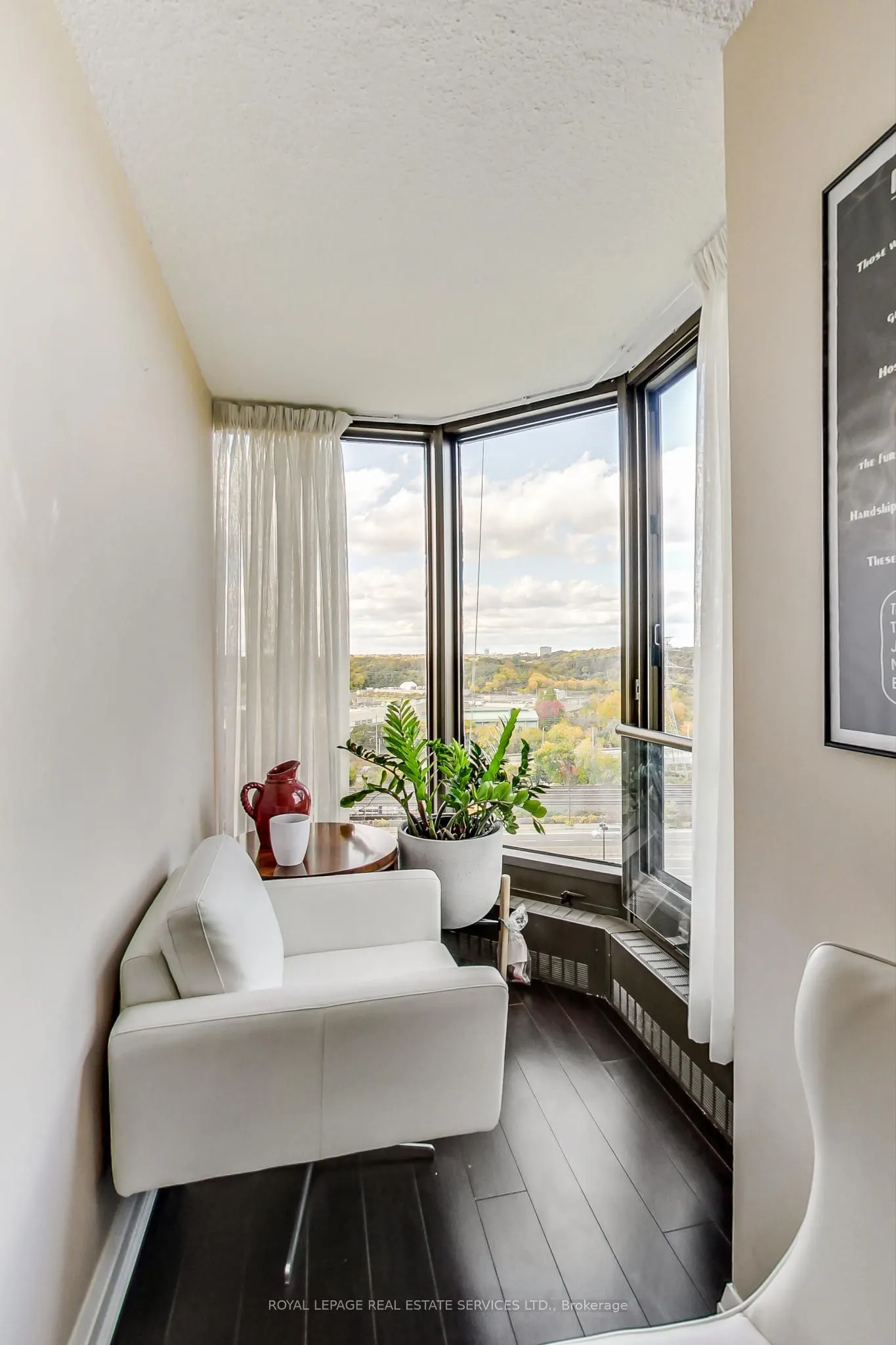2045 Lake Shore Boulevard W #1110