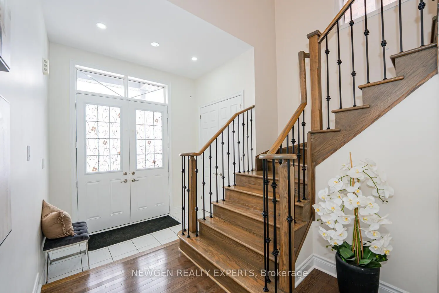 17 Monarch Drive