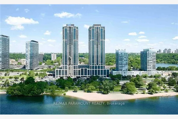 1926 Lake Shore Boulevard W
