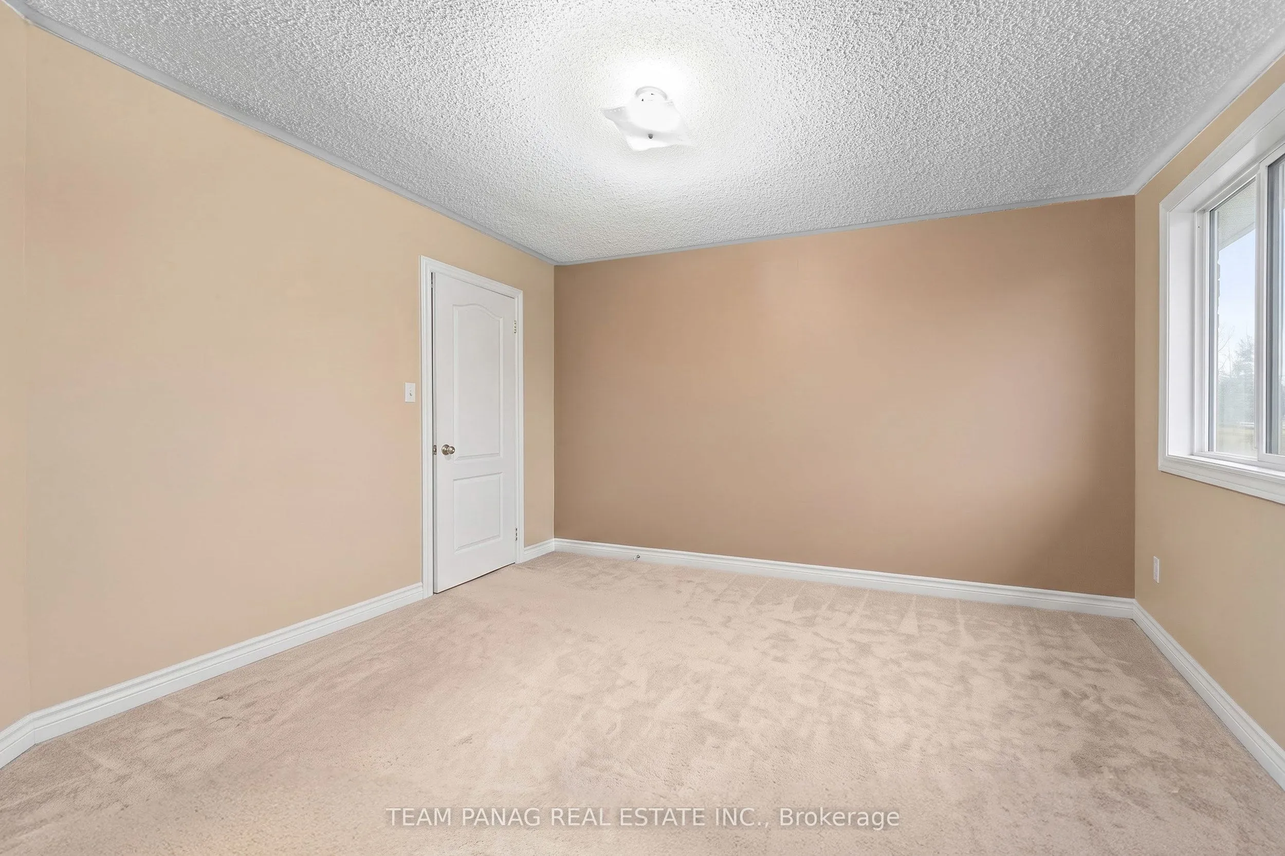 47 Sorbonne Drive