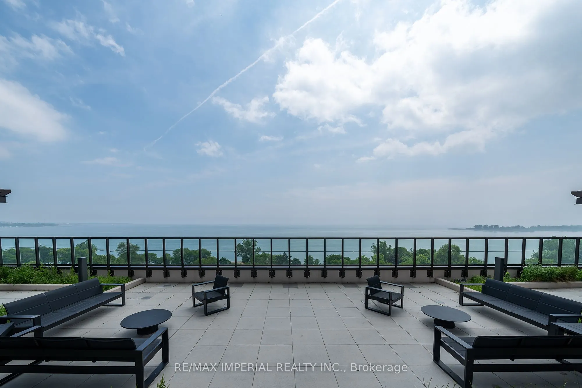 1926 Lakeshore Boulevard W #1607