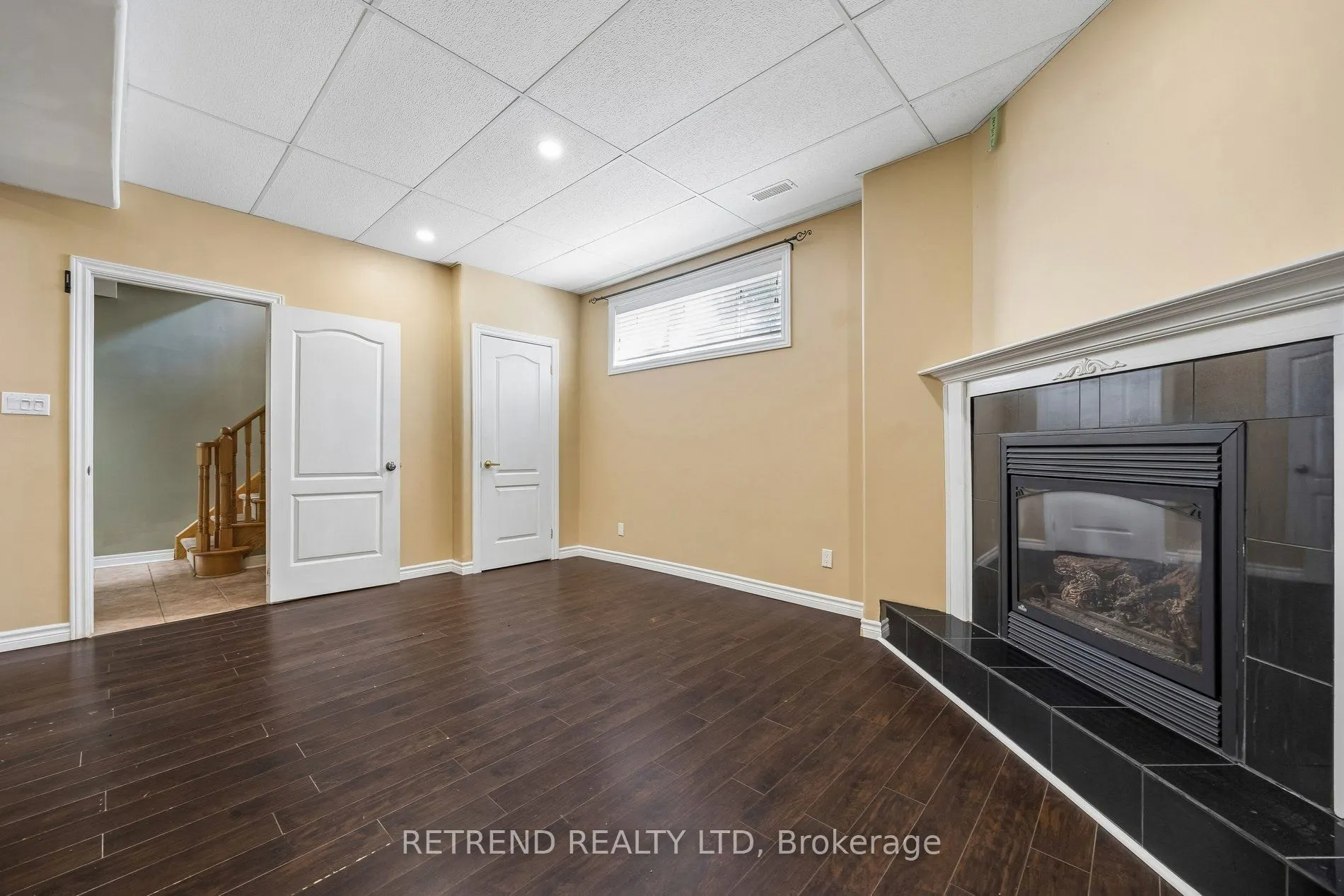27 Terrastone Court