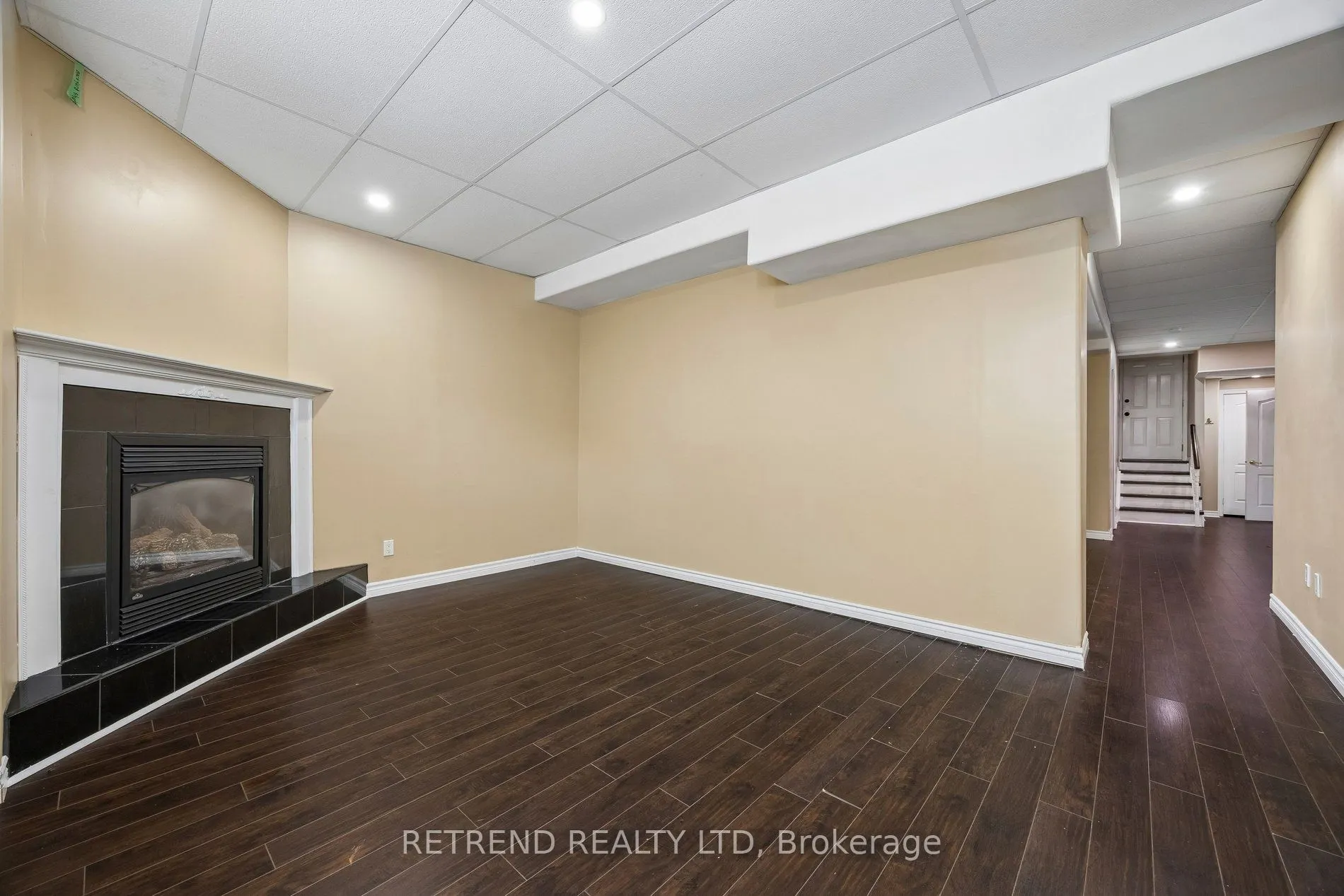 27 Terrastone Court