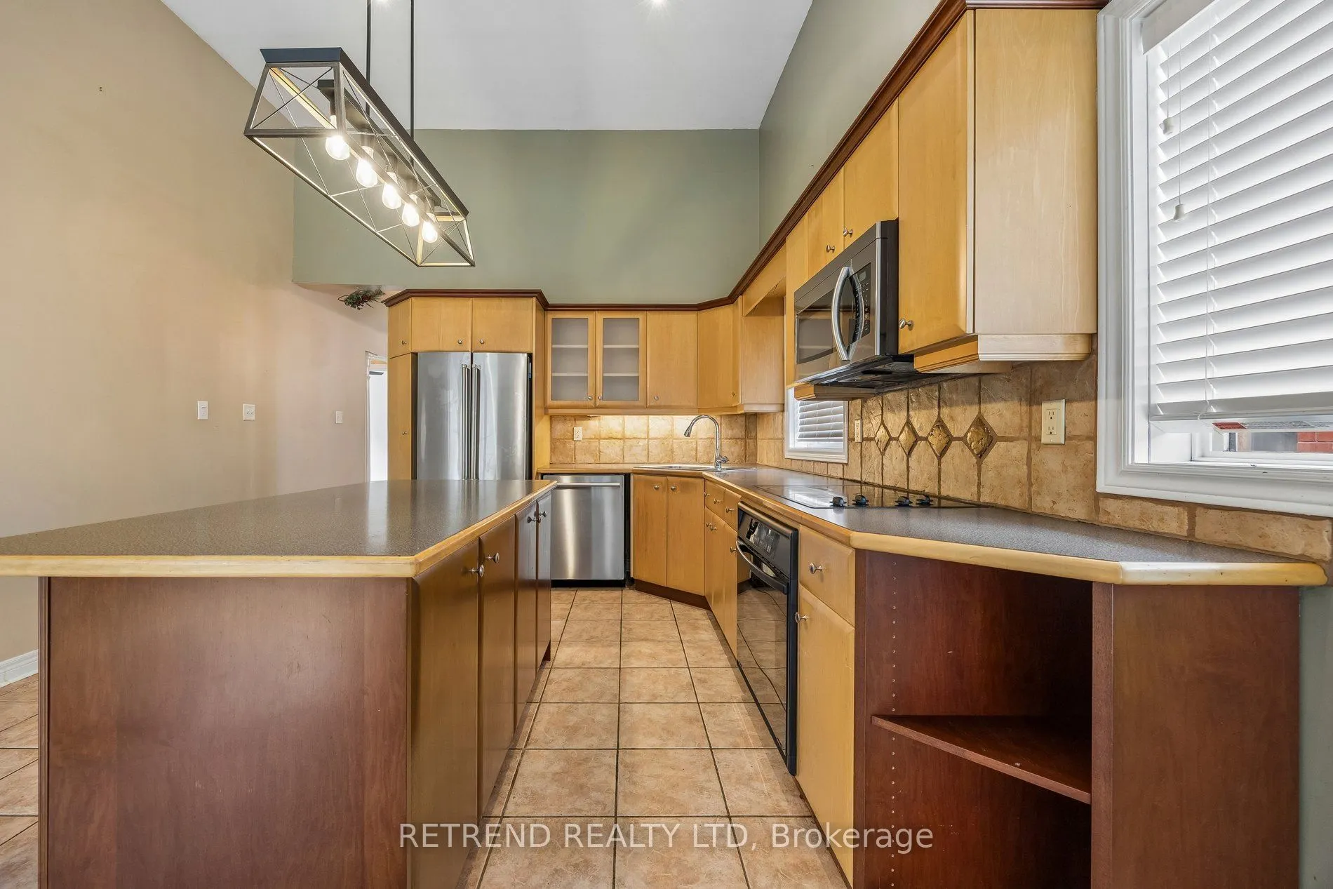 27 Terrastone Court