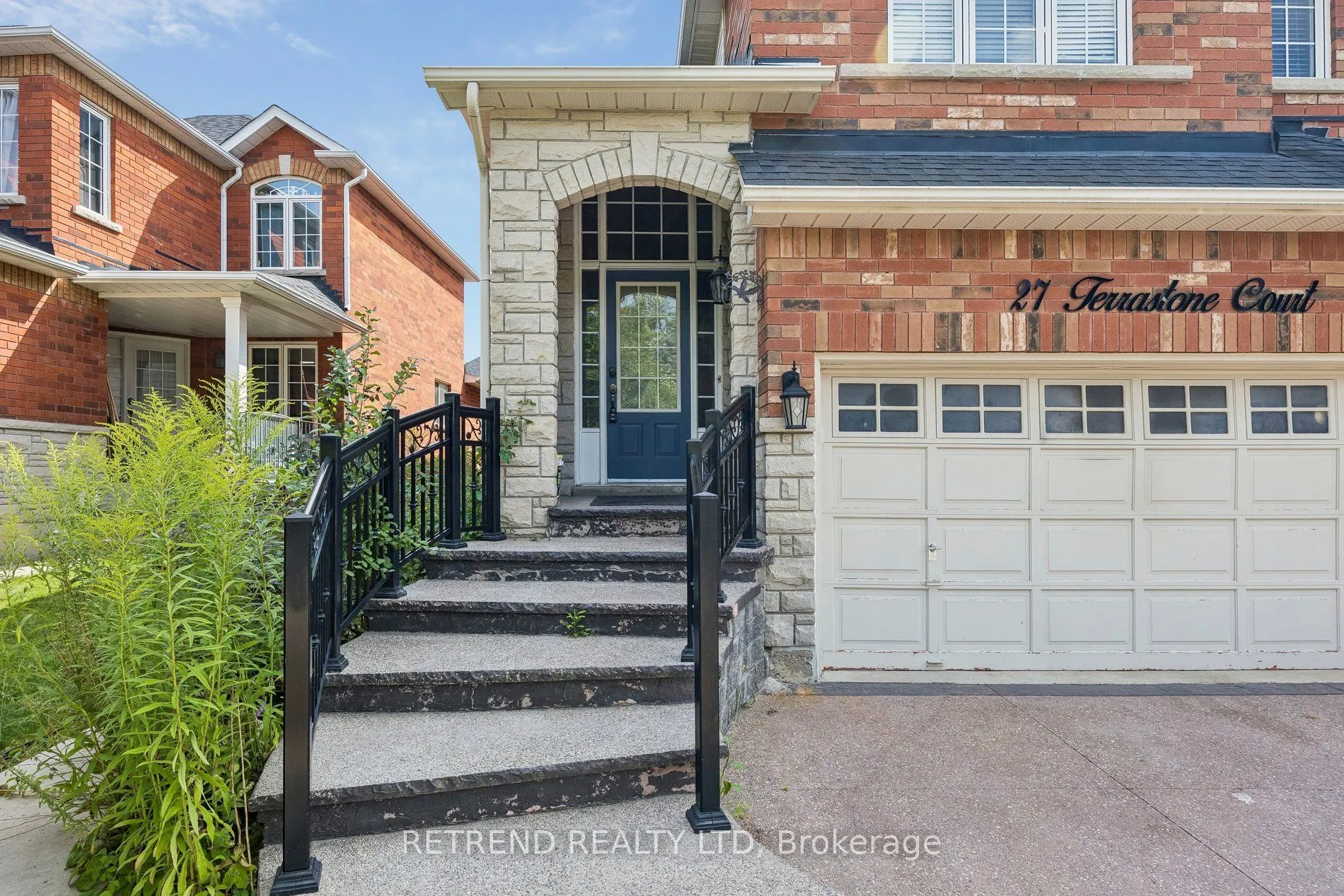 27 Terrastone Court
