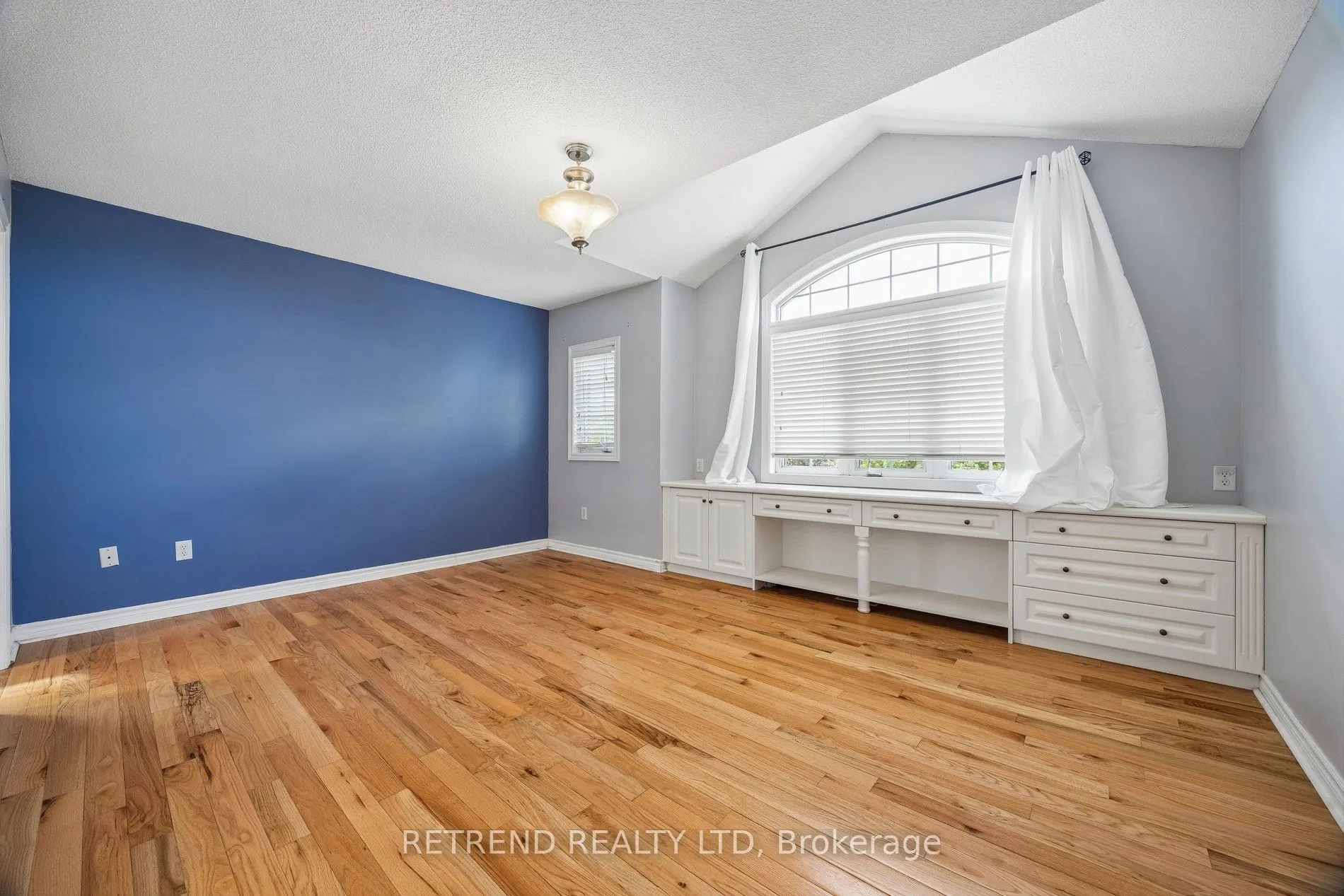 27 Terrastone Court