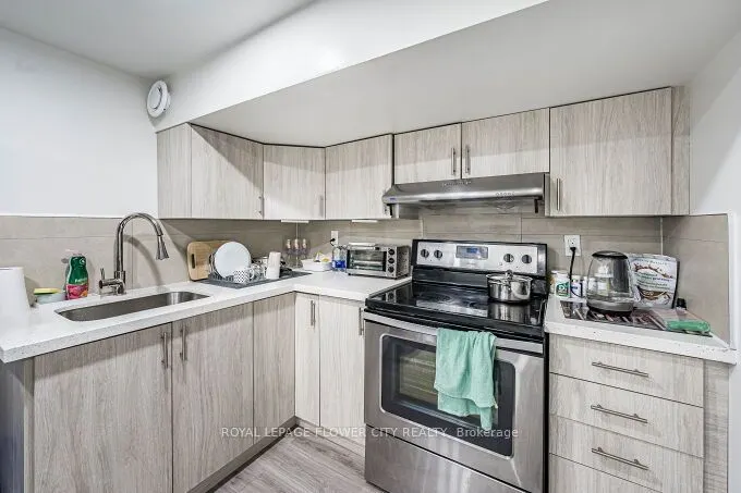 3 Clayhall Crescent