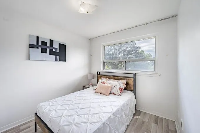 3 Clayhall Crescent