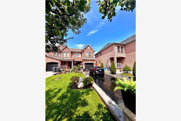 91 Monaco Court