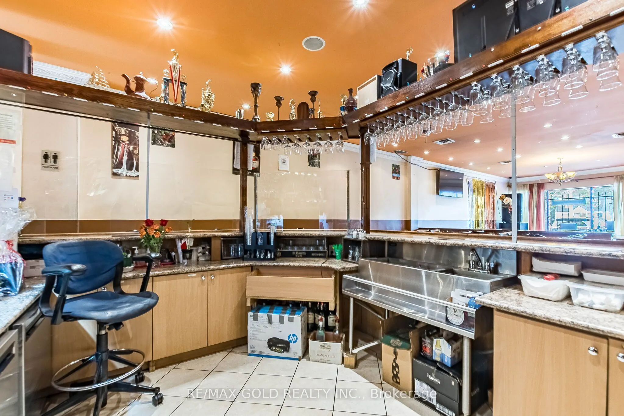 7125 Goreway Dr Drive #105